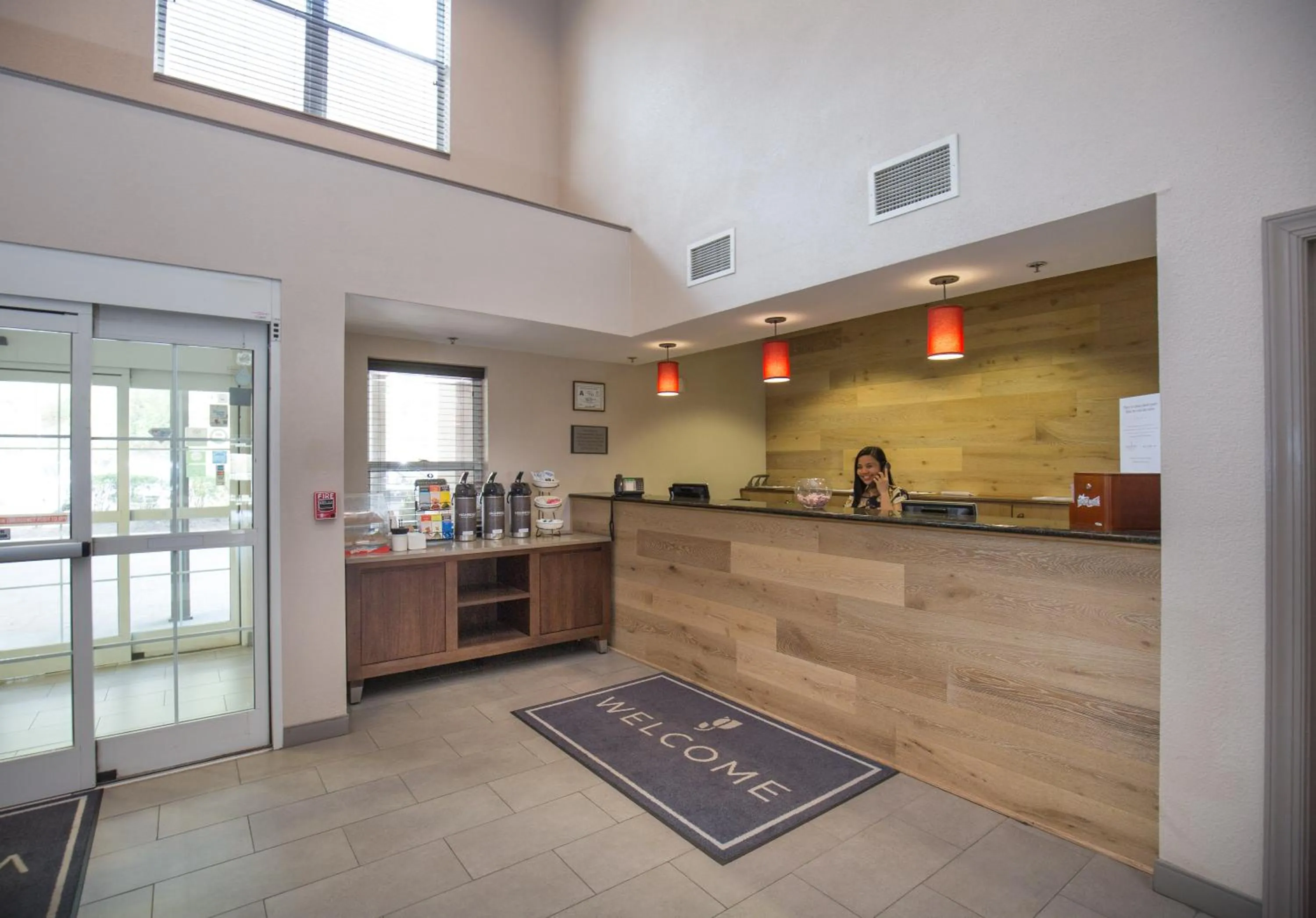 Lobby or reception in Country Inn & Suites by Radisson, Boone, NC