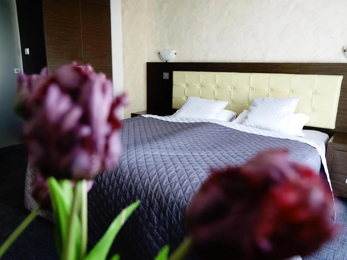 Bed in Platinum Ostróda