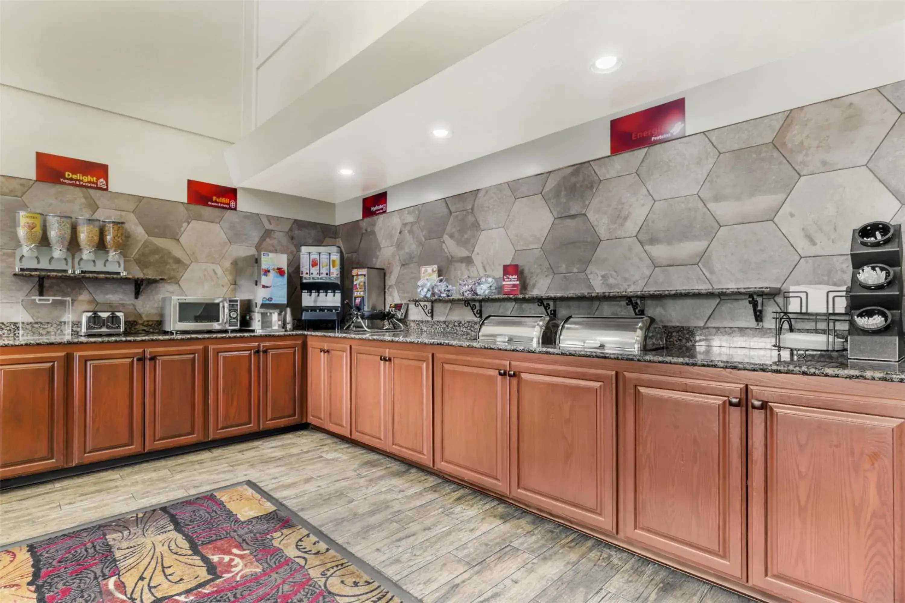 Breakfast in Best Western Plus Oklahoma City Yukon Breakfast in Best Western Plus Oklahoma City Yukon