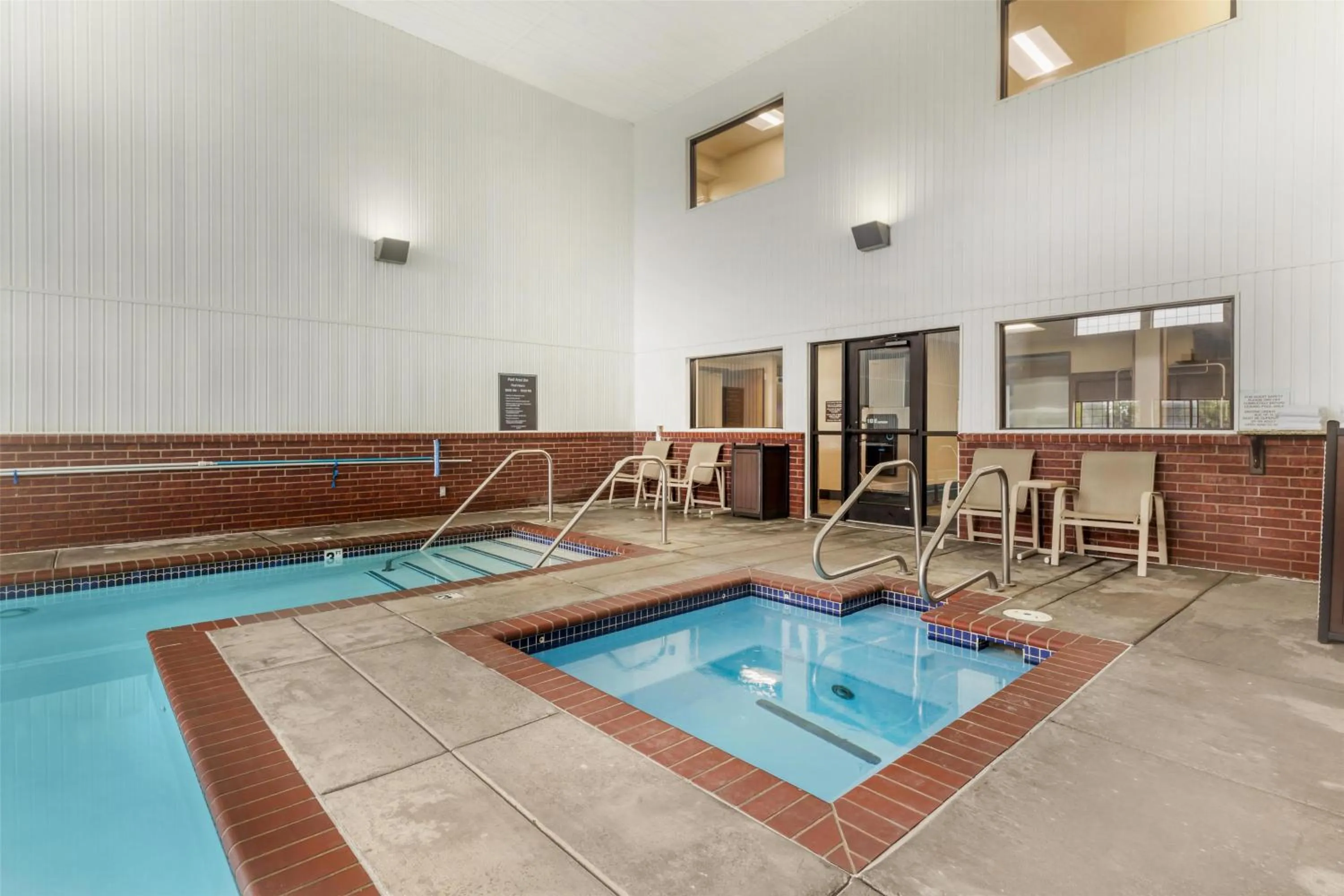 Pool view in Best Western Plus Oklahoma City Yukon