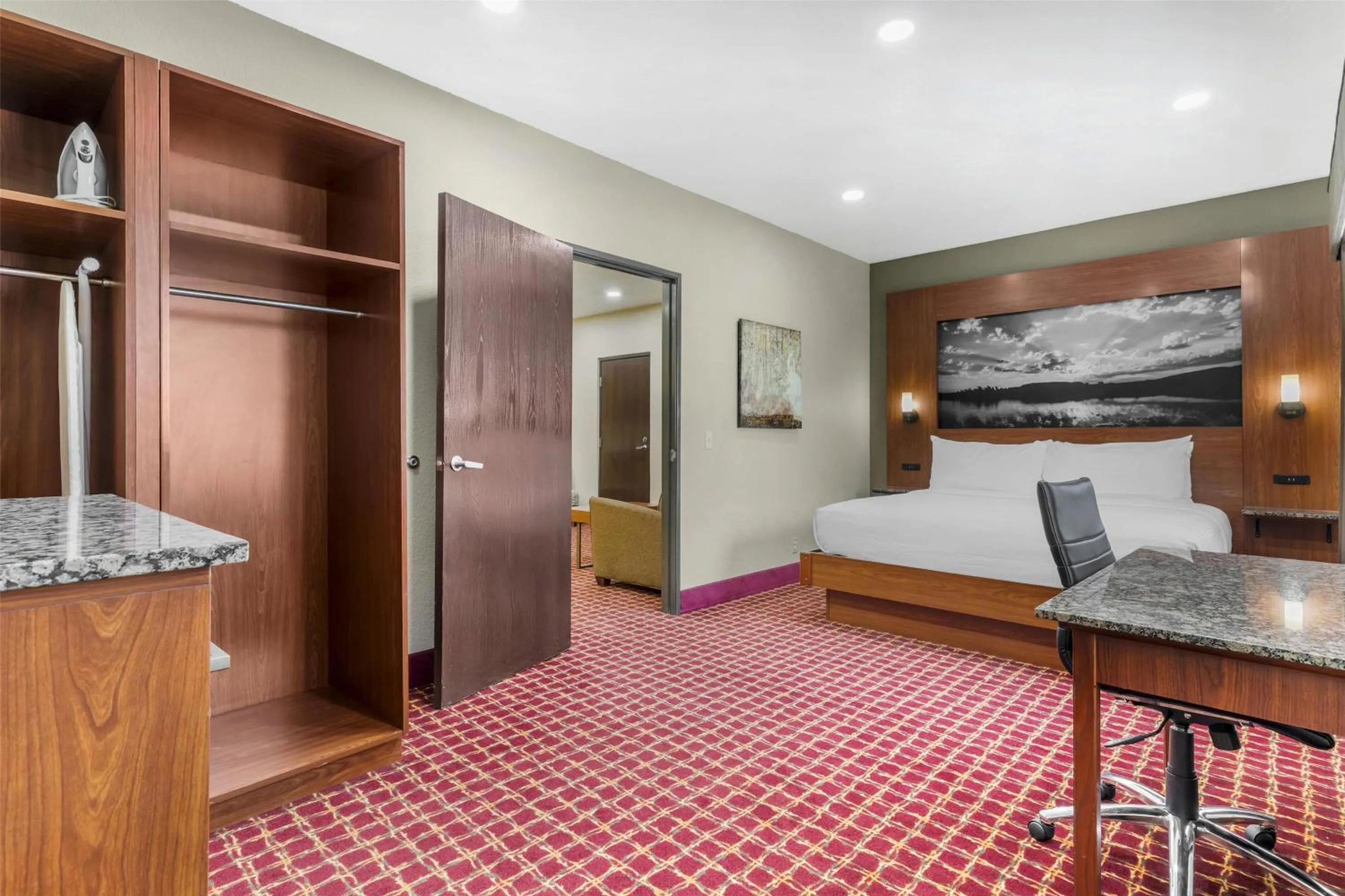 Bedroom in Best Western Plus Oklahoma City Yukon