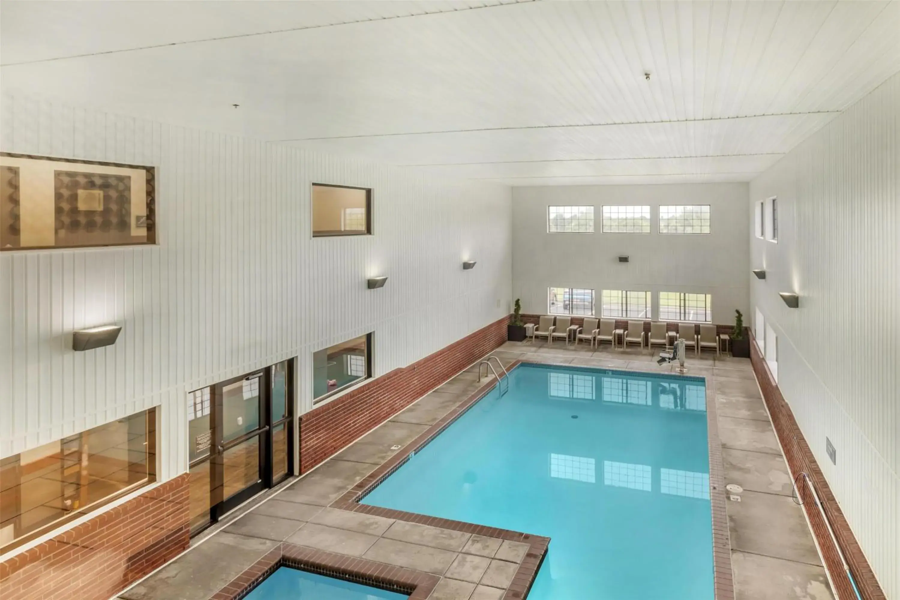 Pool view in Best Western Plus Oklahoma City Yukon Pool view in Best Western Plus Oklahoma City Yukon