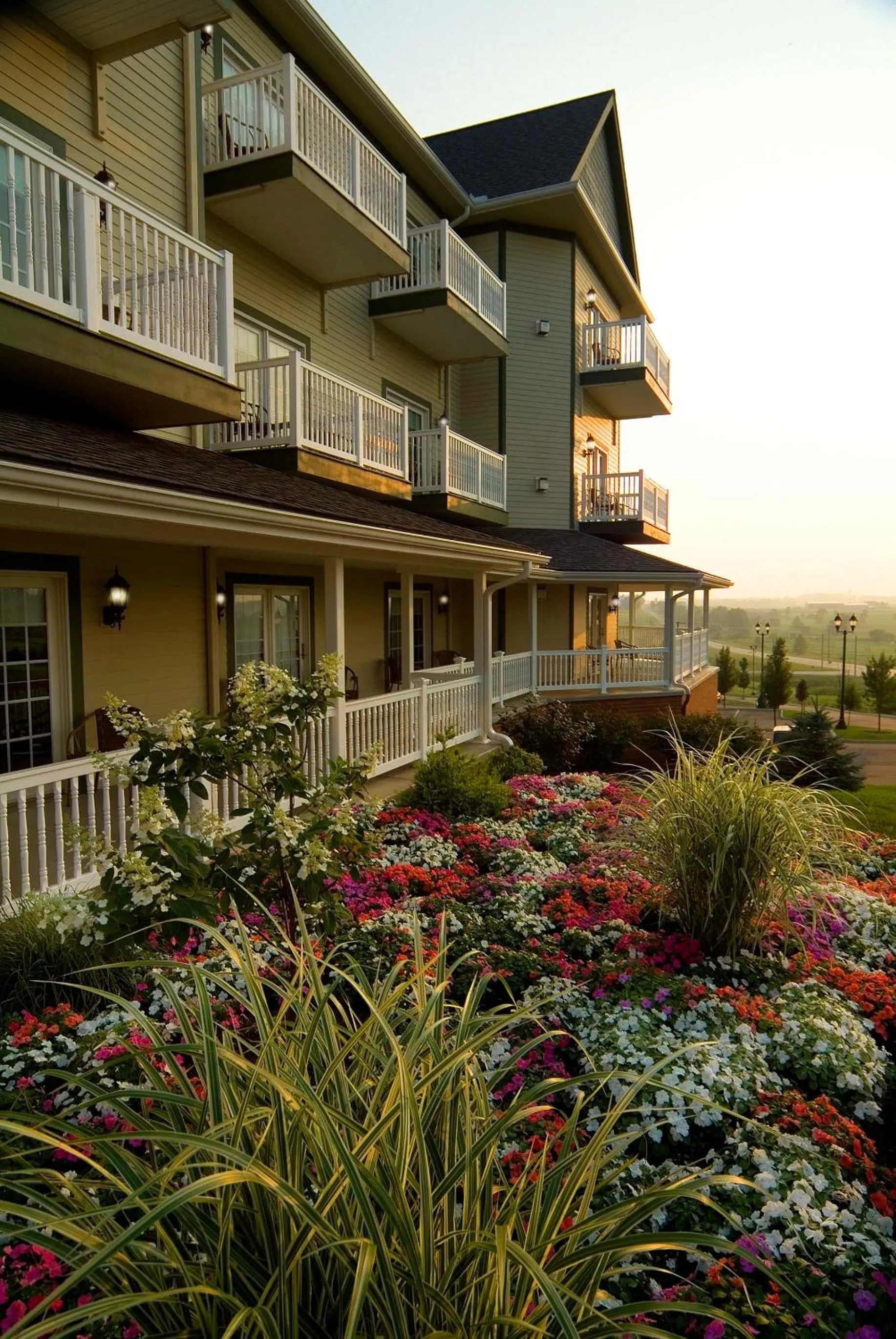 Facade/entrance in Carlisle Inn