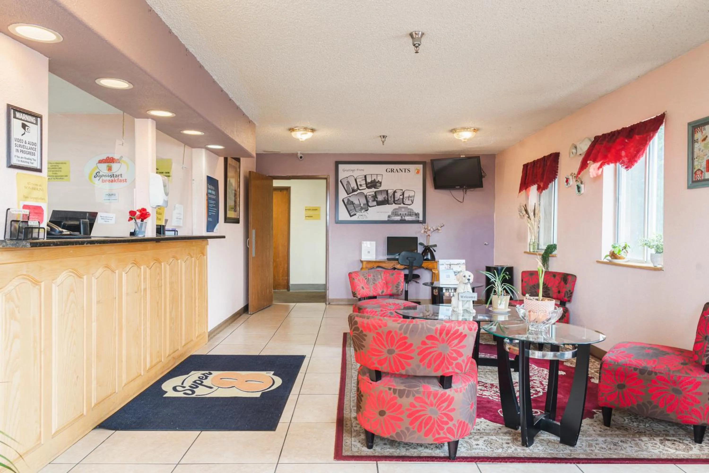 Lobby or reception in Super 8 by Wyndham Grants