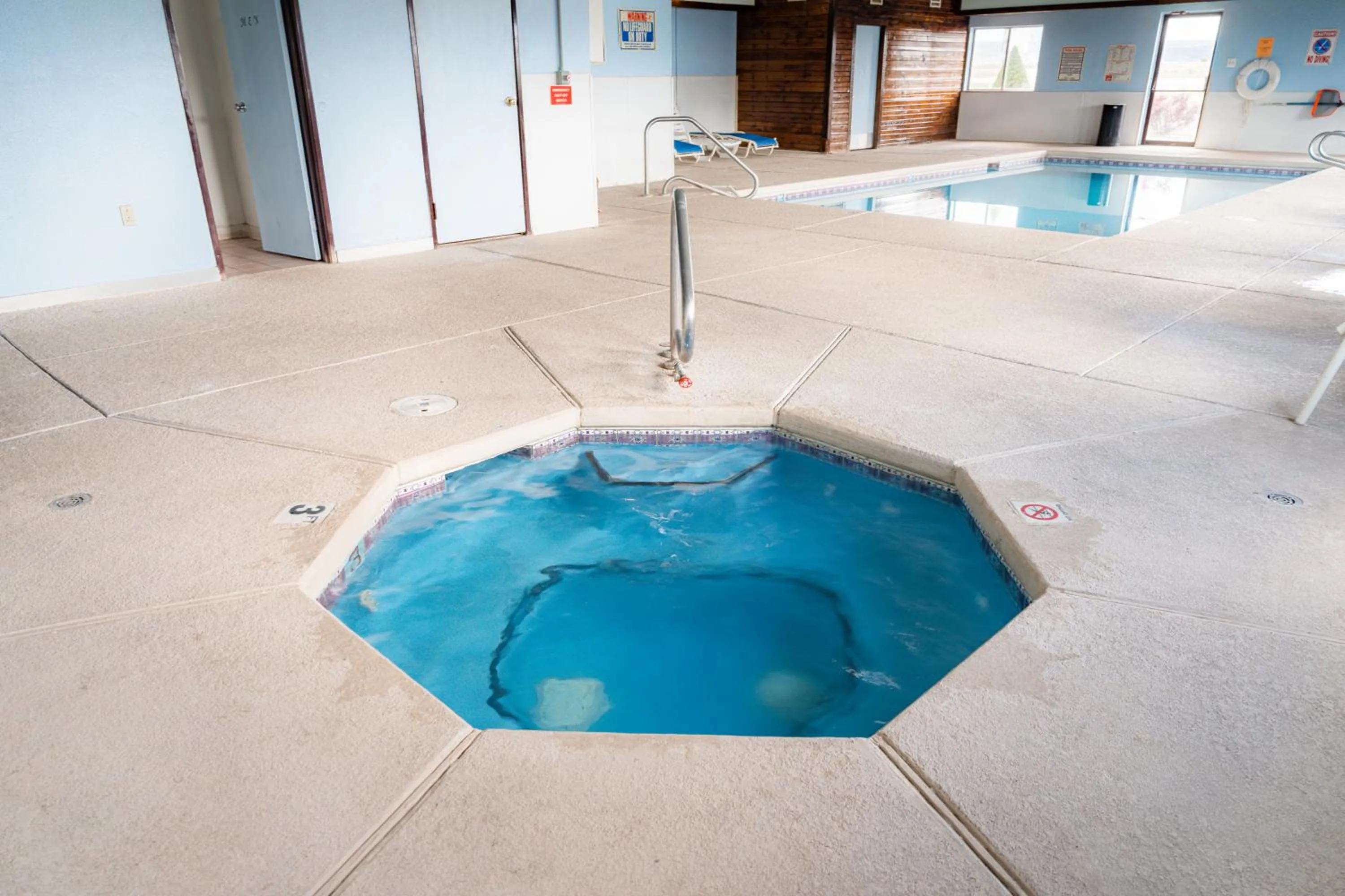 Spa and wellness centre/facilities in Super 8 by Wyndham Grants