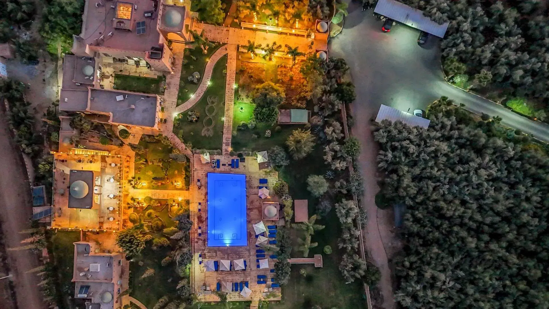 Swimming pool in Taj Atlas Wellness Boutique Hôtel & Spa Swimming pool in Taj Atlas Wellness Boutique Hôtel & Spa