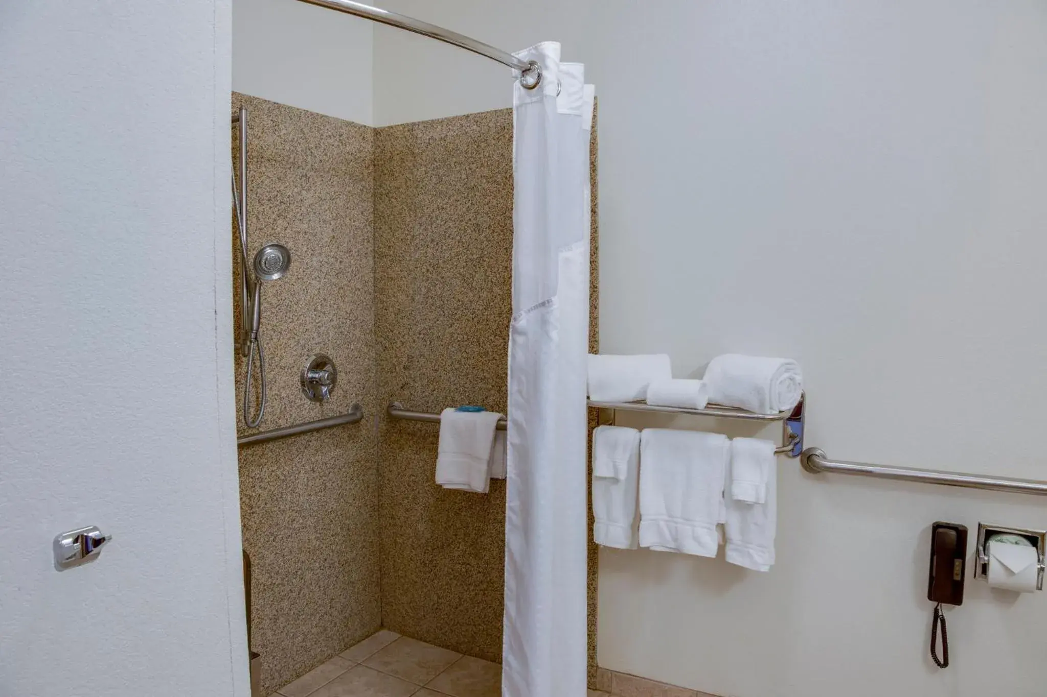 Bathroom in Holiday Inn Express & Suites Jacksonville by IHG Bathroom in Holiday Inn Express & Suites Jacksonville by IHG