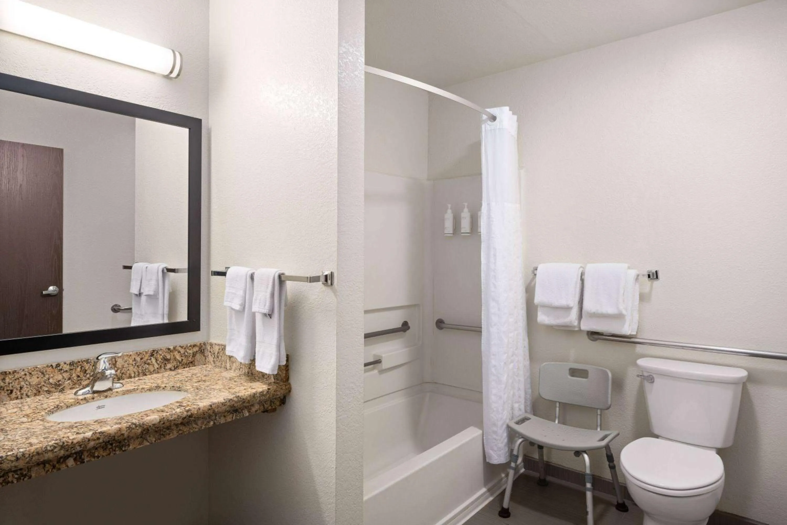 Bathroom in Super 8 by Wyndham Susanville