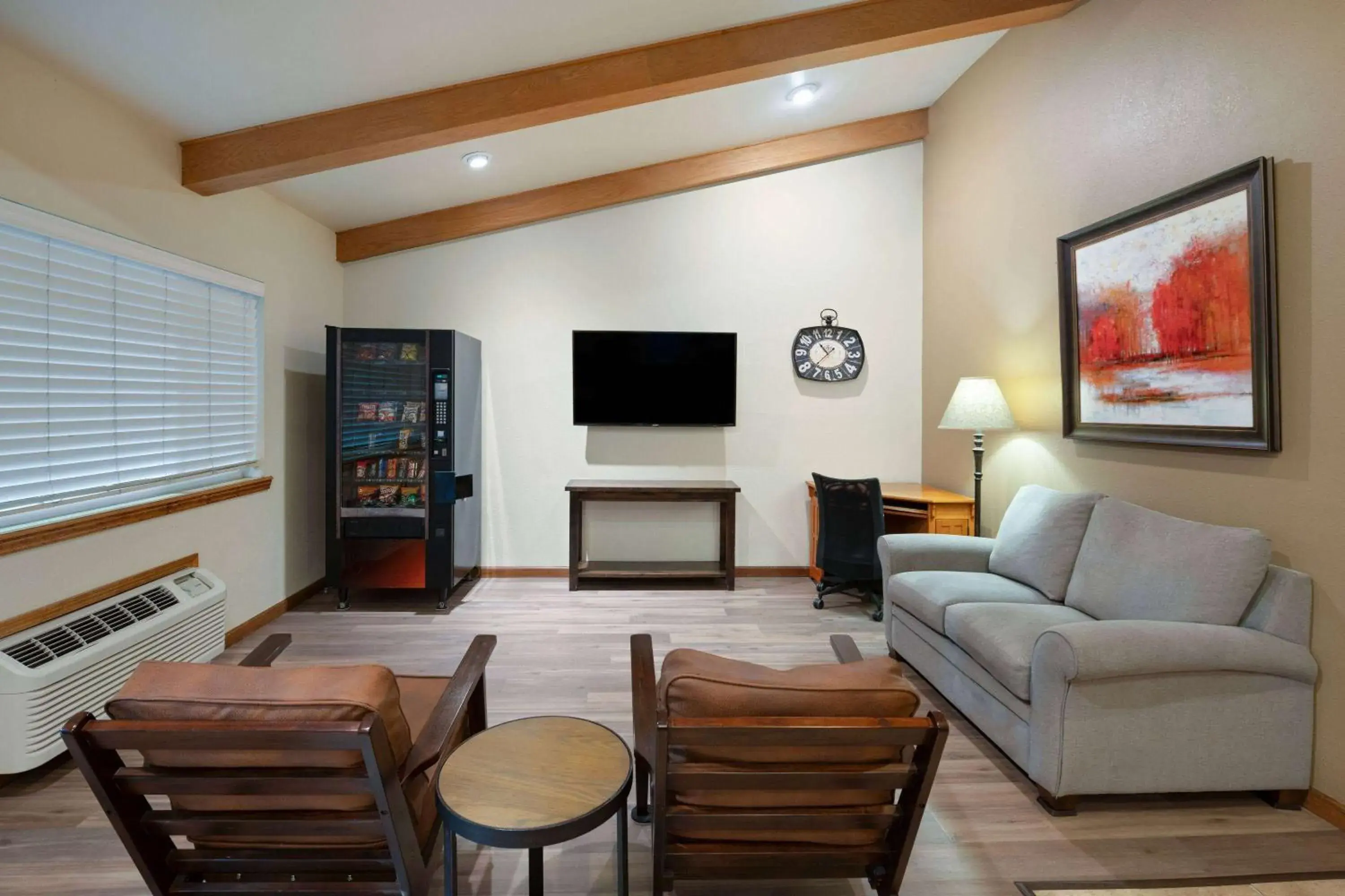 Lobby or reception in Super 8 by Wyndham Susanville Lobby or reception in Super 8 by Wyndham Susanville