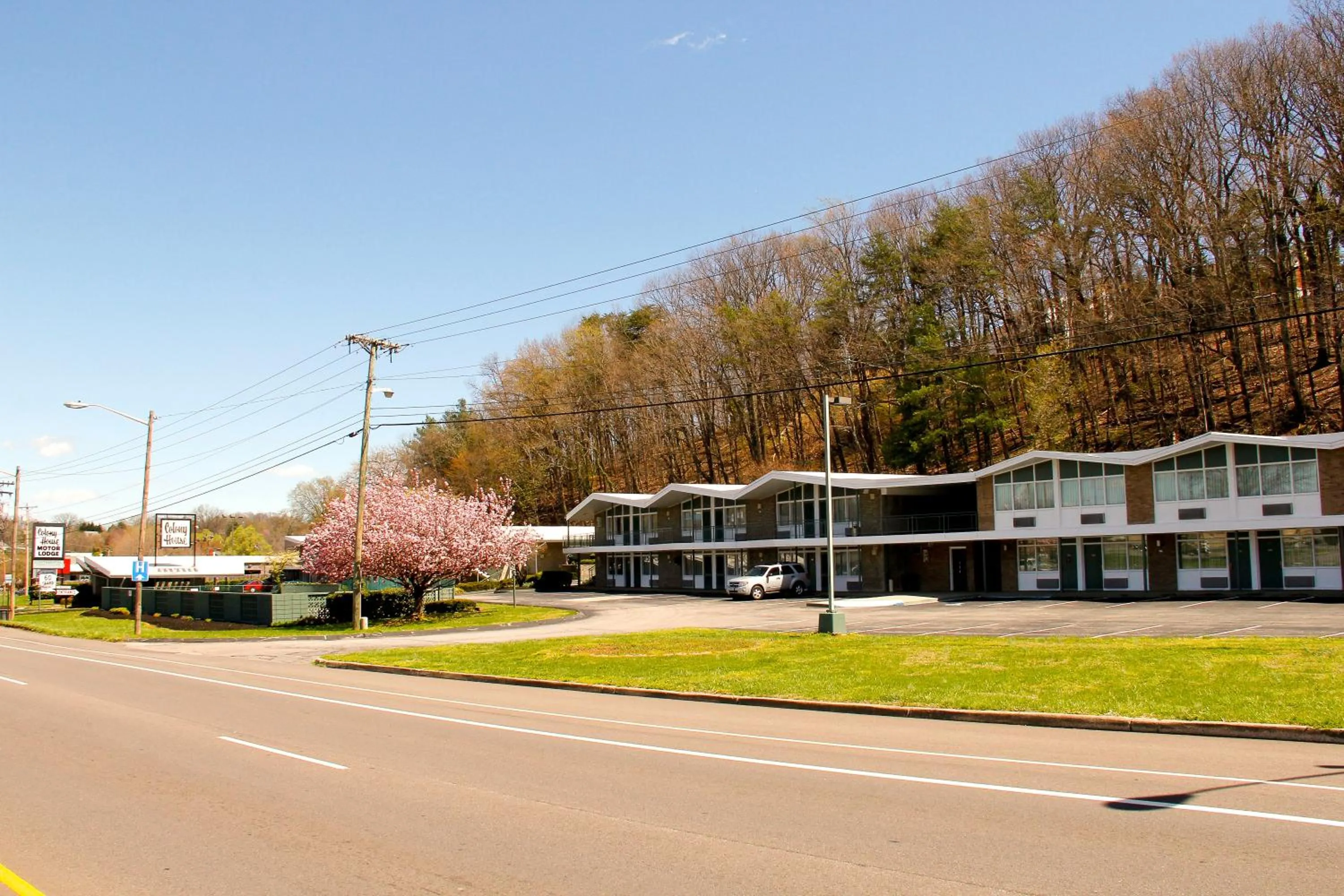 Street view in Colony House Motor Lodge