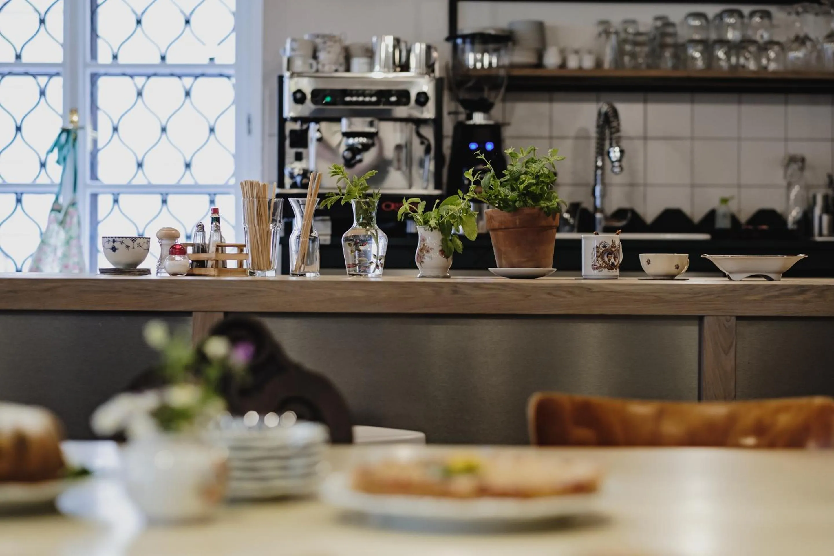 Food and drinks in Monastery Garden Bistro & Rooms