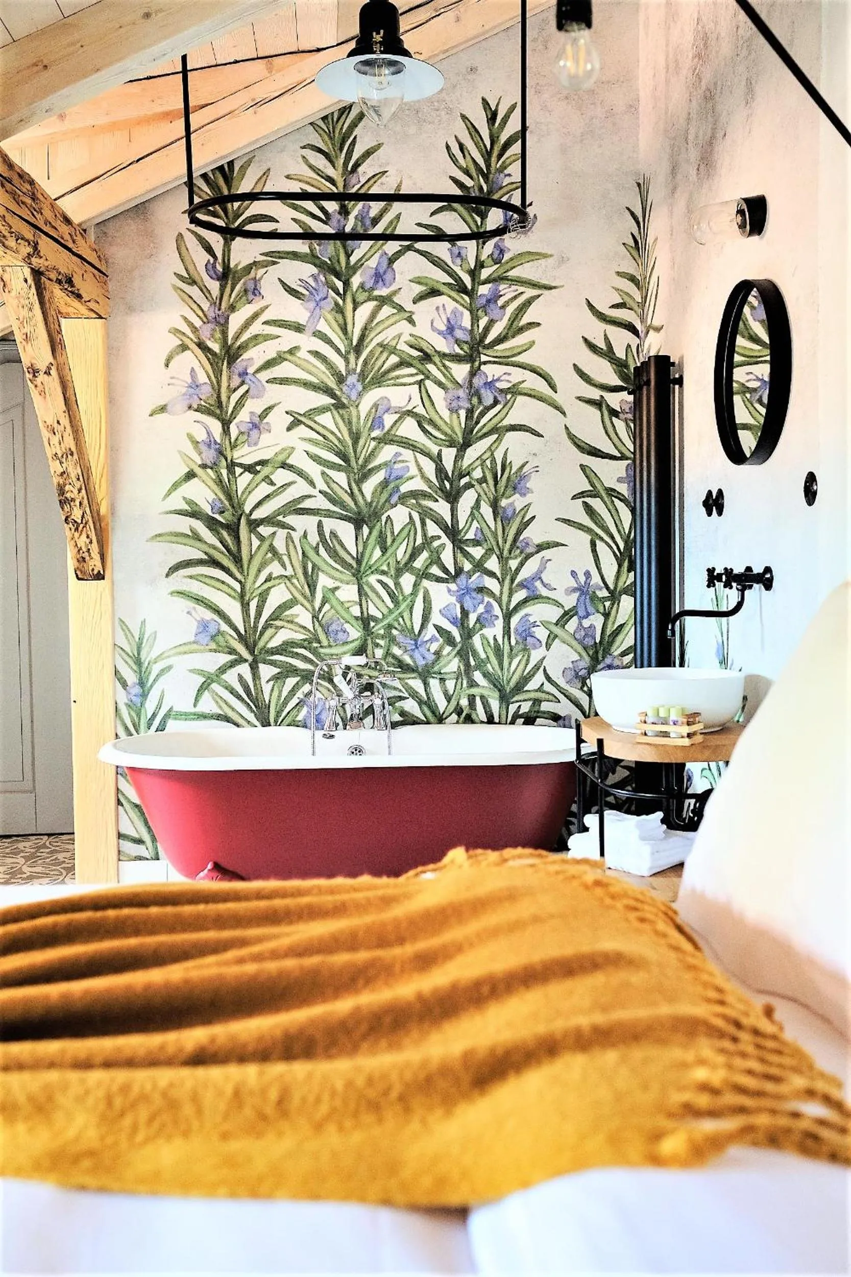 Bath, Bed in Monastery Garden Bistro & Rooms