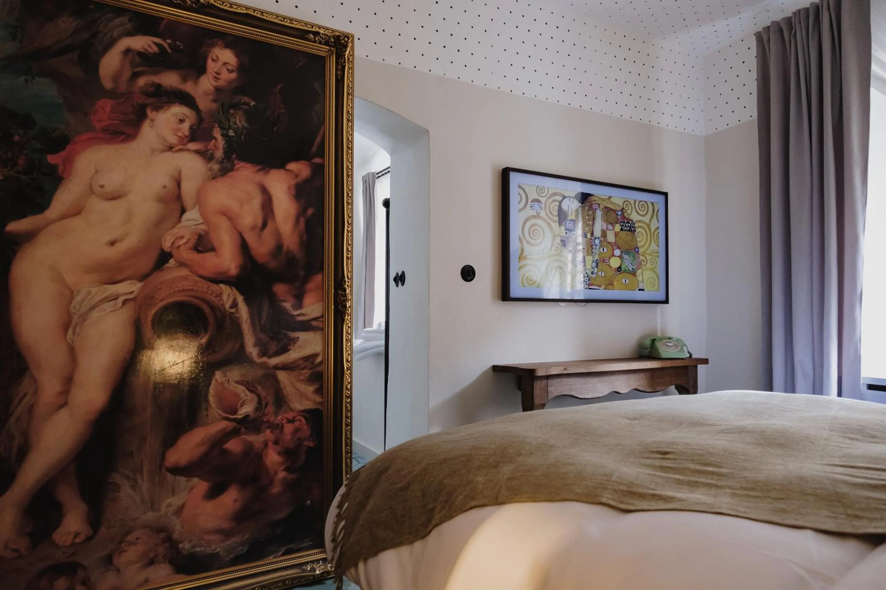 Photo of the whole room, Bed in Monastery Garden Bistro & Rooms