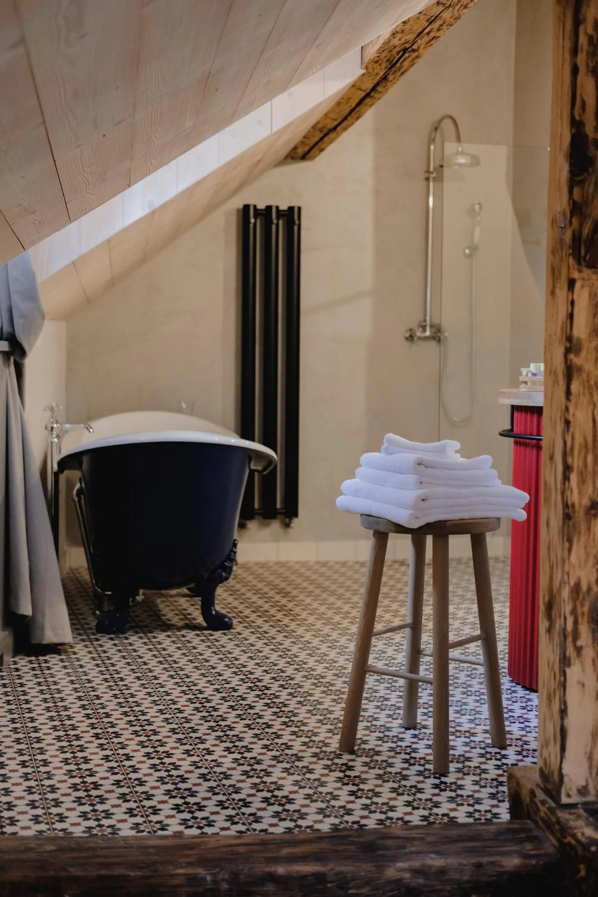 Shower in Monastery Garden Bistro & Rooms