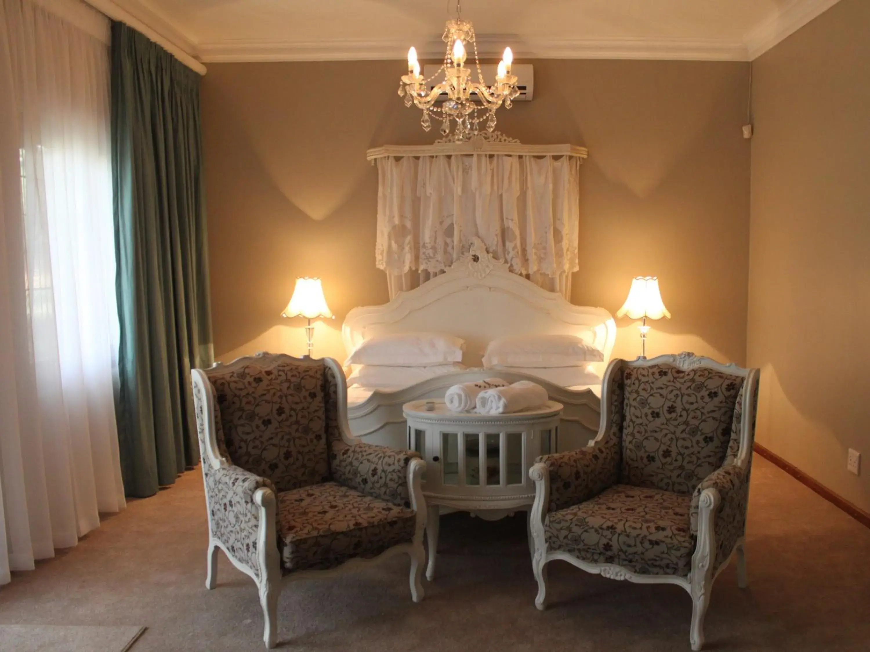 Suite with Garden View - single occupancy in Morgenzon Estate Suite with Garden View - single occupancy in Morgenzon Estate
