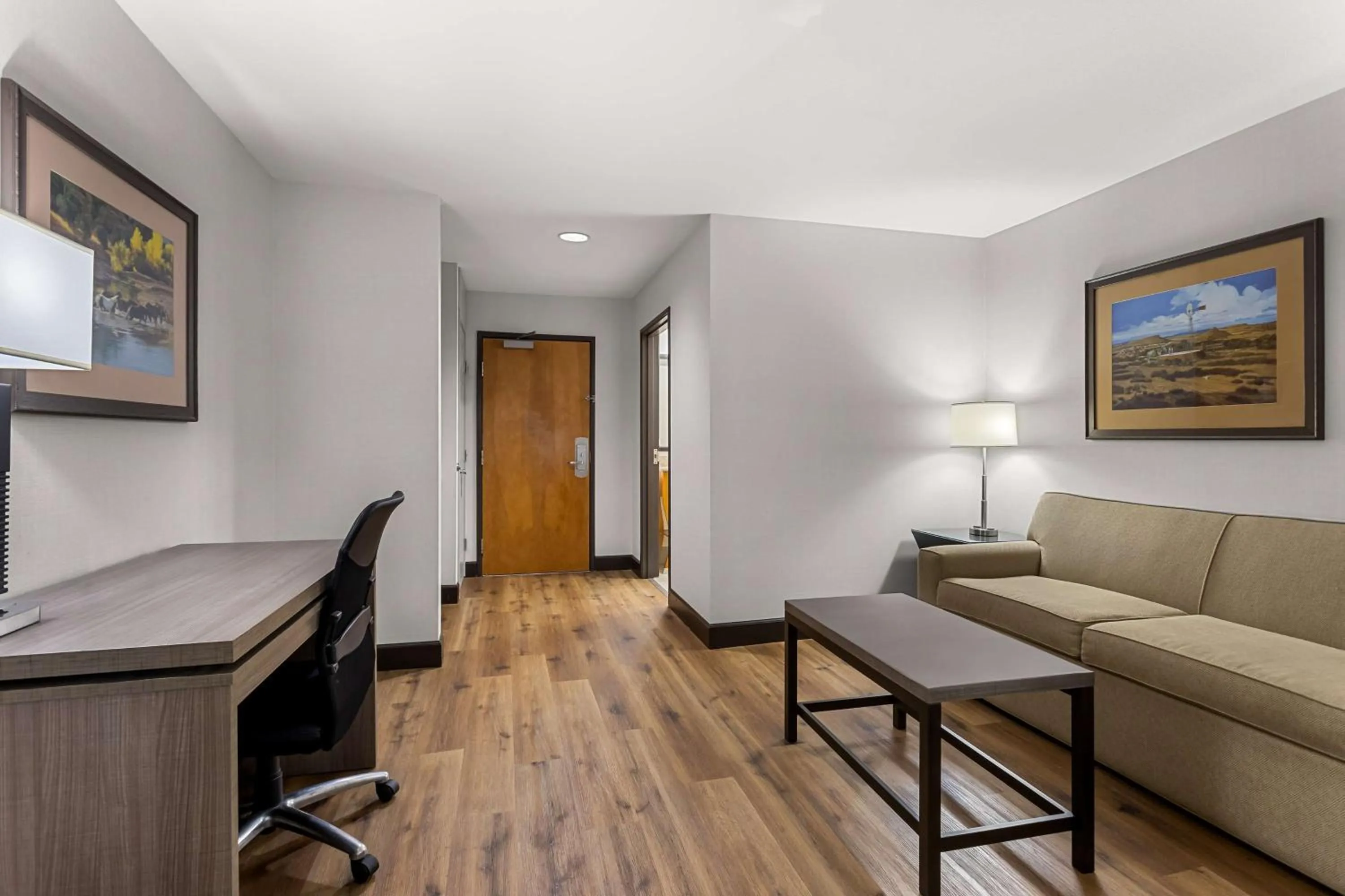 Bedroom in Best Western Moriarty Heritage Inn