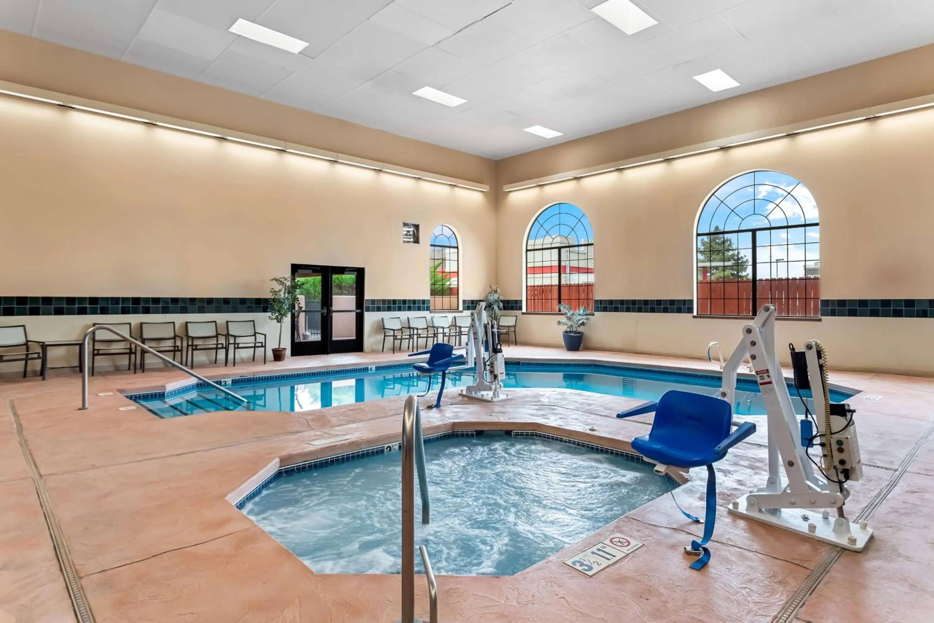 Pool view in Best Western Moriarty Heritage Inn