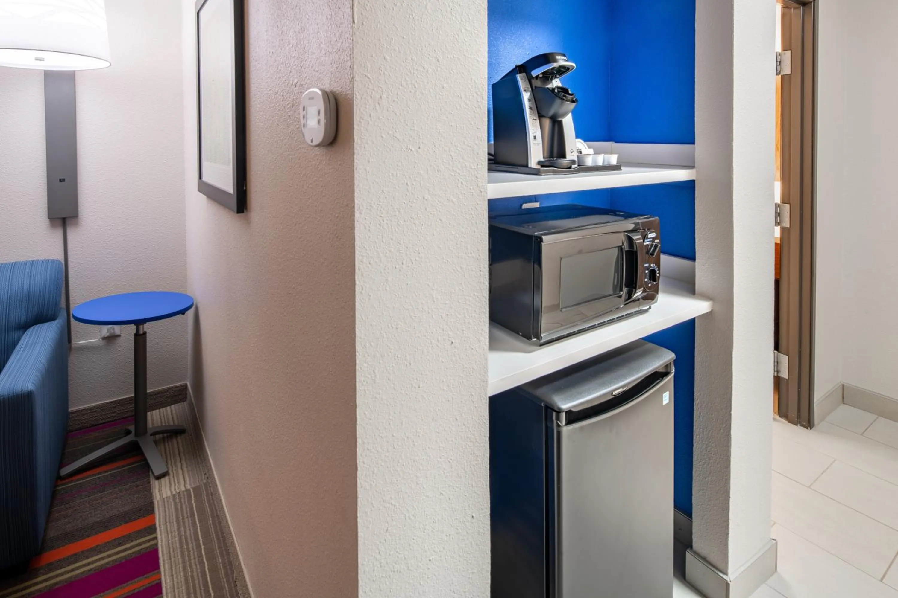 Photo of the whole room in Holiday Inn Express & Suites N Waco Area - West by IHG