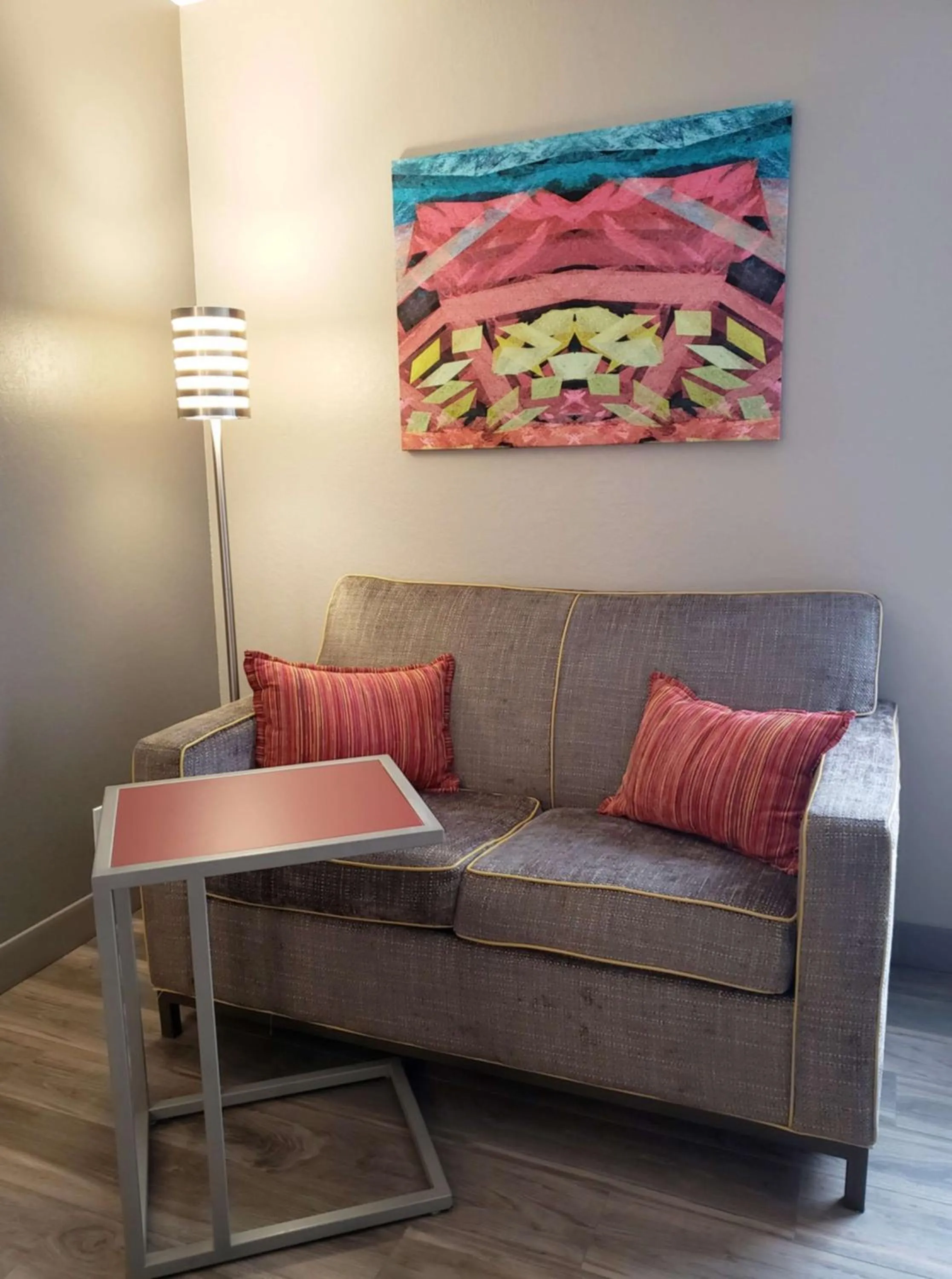 Living room in Hampton Inn Johnstown