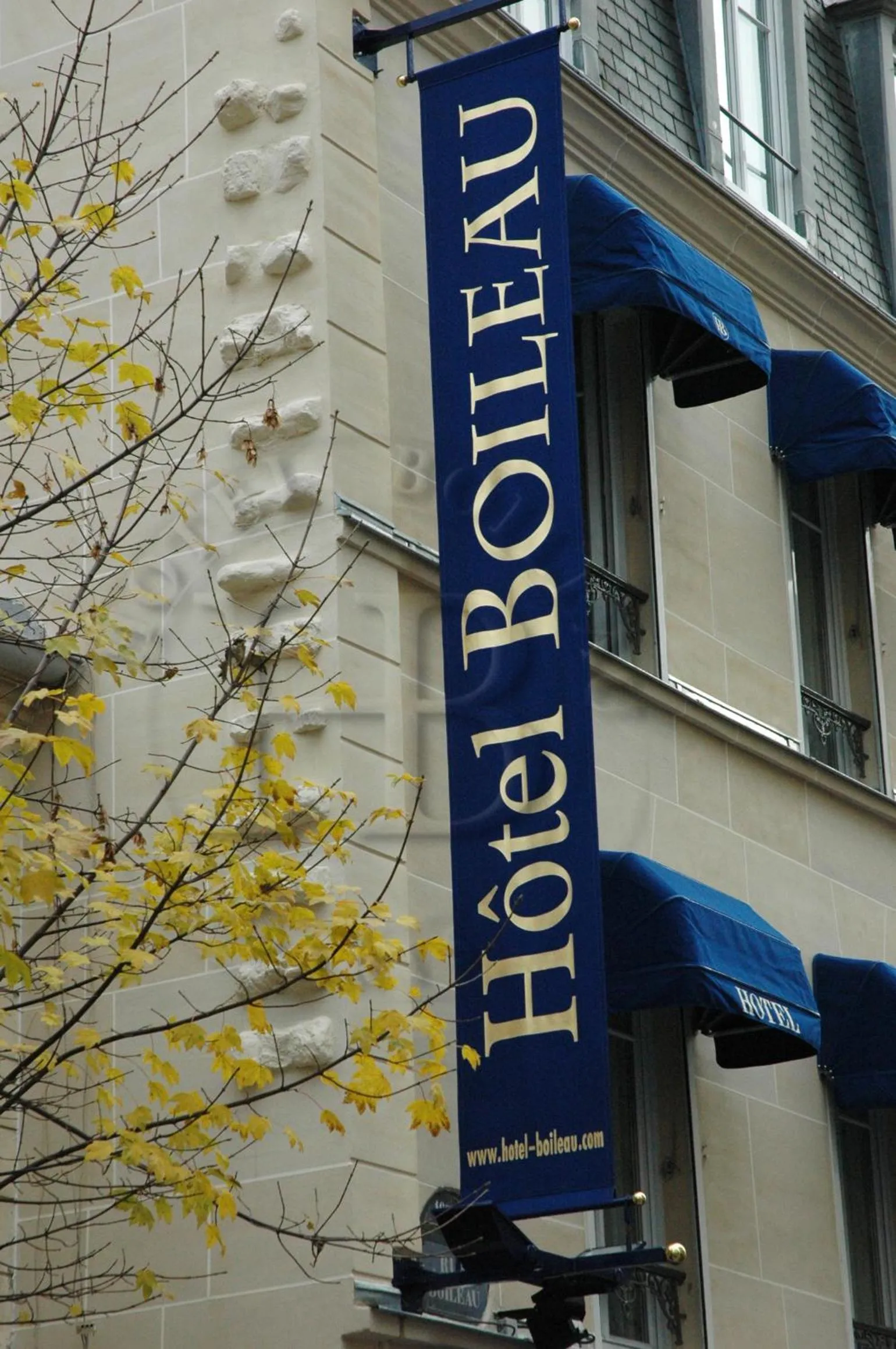 Facade/entrance in Hotel Boileau