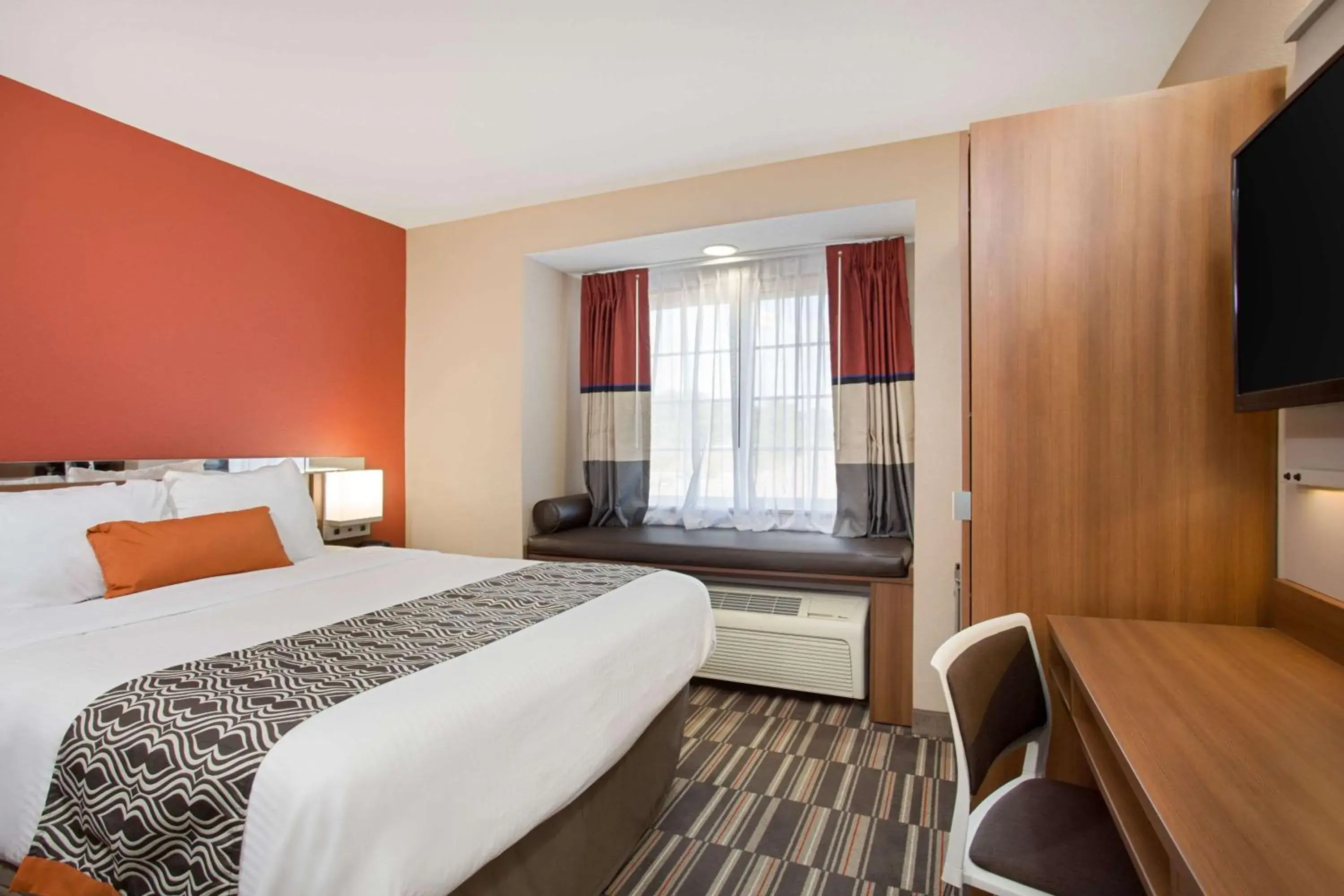 Photo of the whole room, Bed in Microtel Inn & Suites by Wyndham Walterboro Photo of the whole room, Bed in Microtel Inn & Suites by Wyndham Walterboro