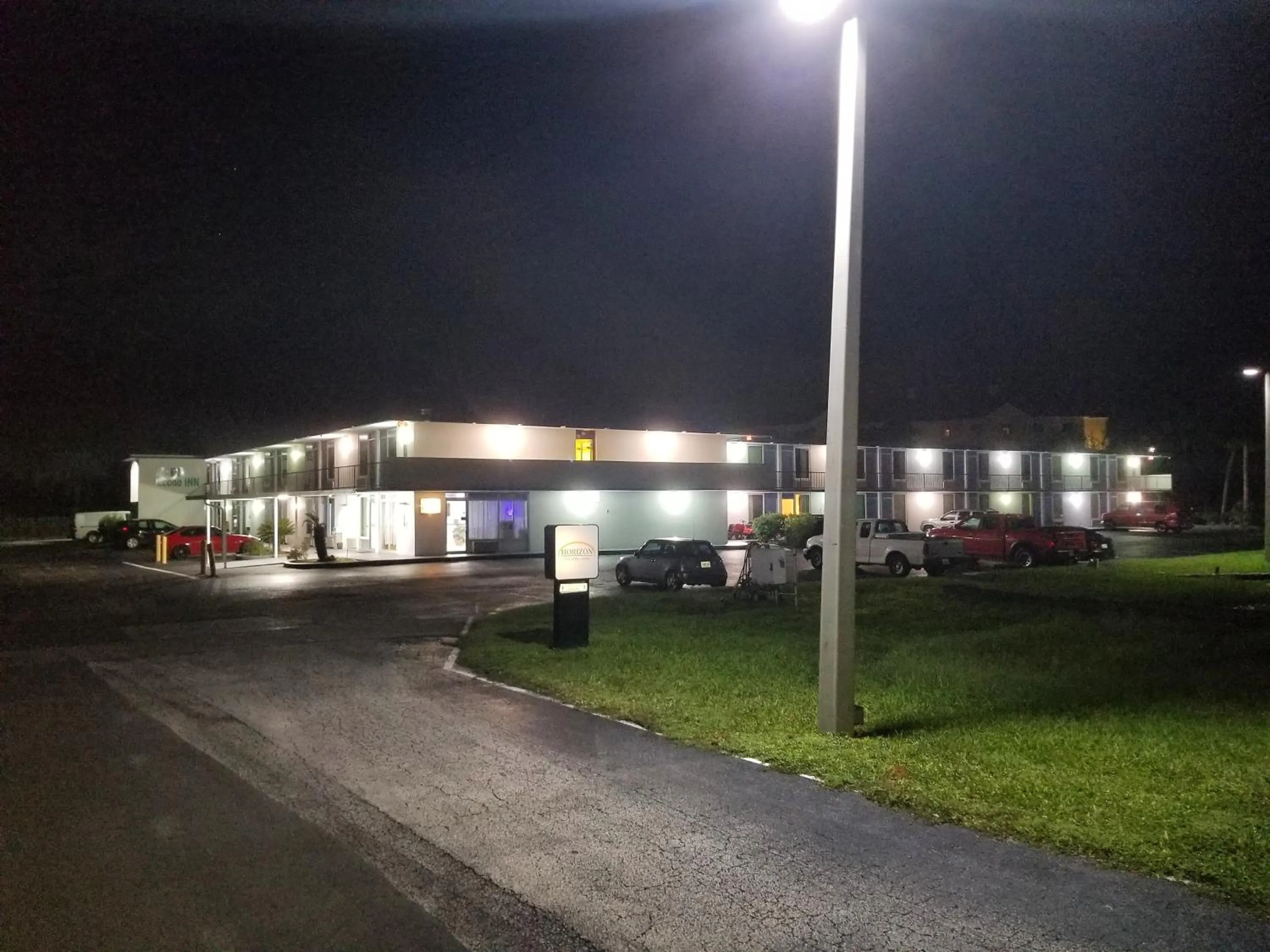 Facade/entrance in Econo Inn - Ormond Beach