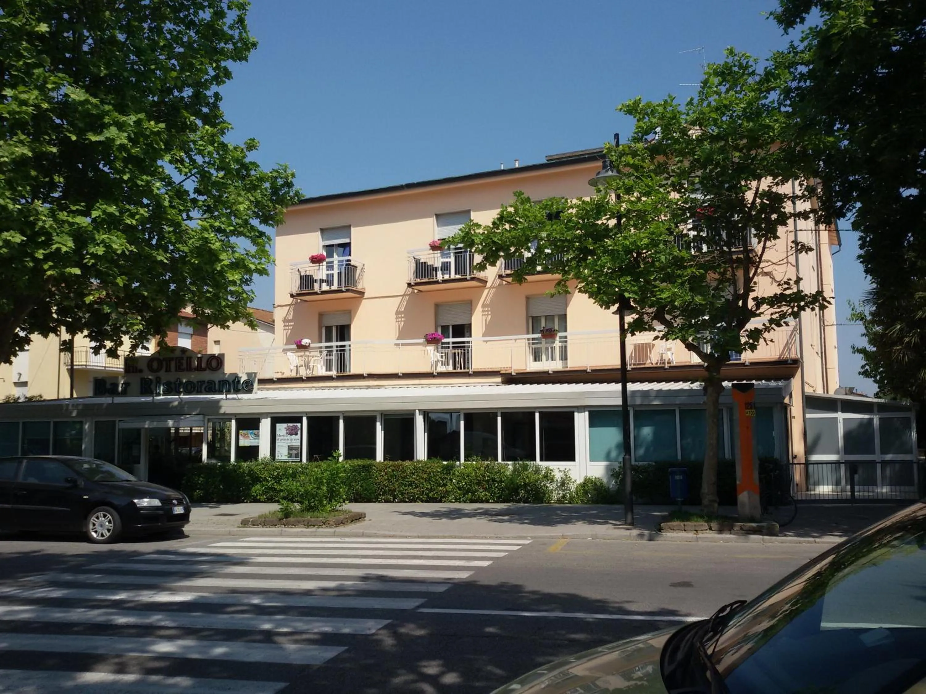 Property building in HOTEL OTELLO