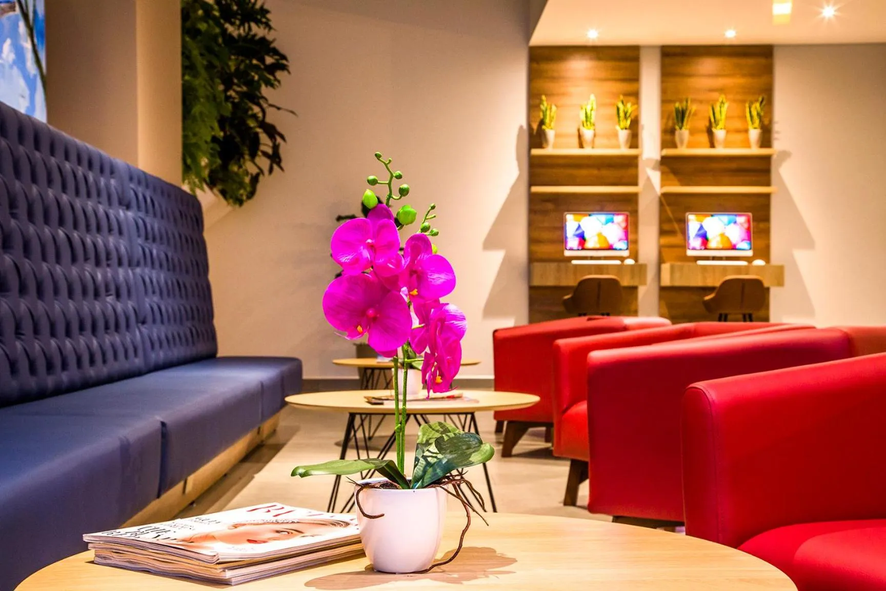 Business facilities in Hotel Pance 122 Wellness Spa