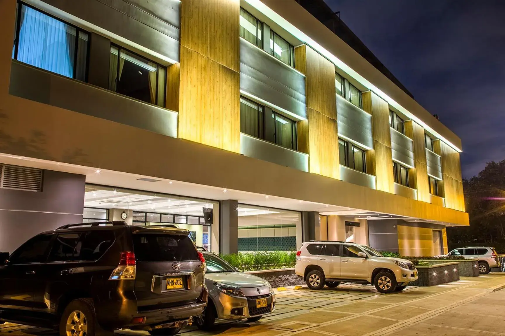 Property building in Hotel Pance 122 Wellness Spa Property building in Hotel Pance 122 Wellness Spa