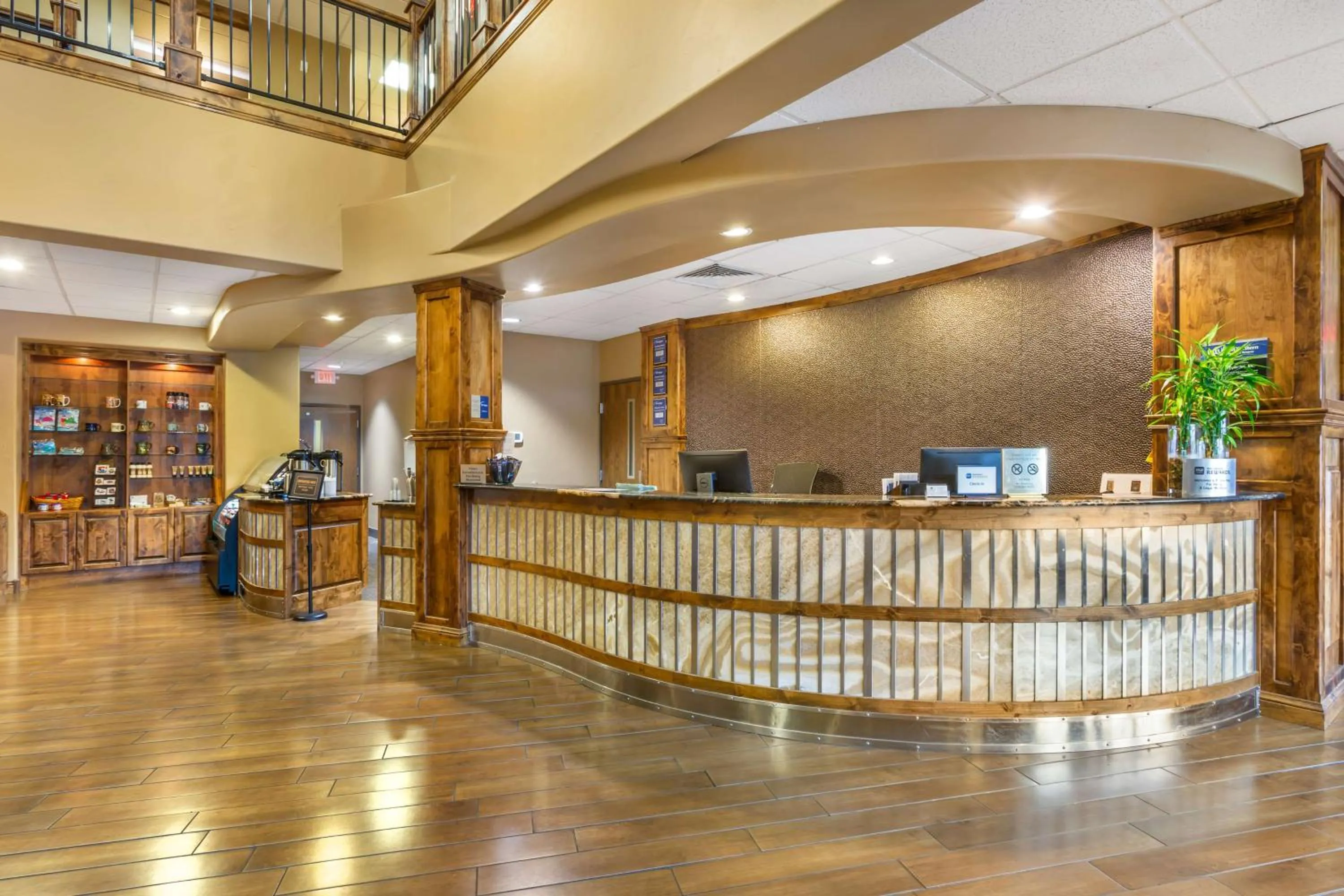 Lobby or reception in Best Western Premier Ivy Inn & Suites