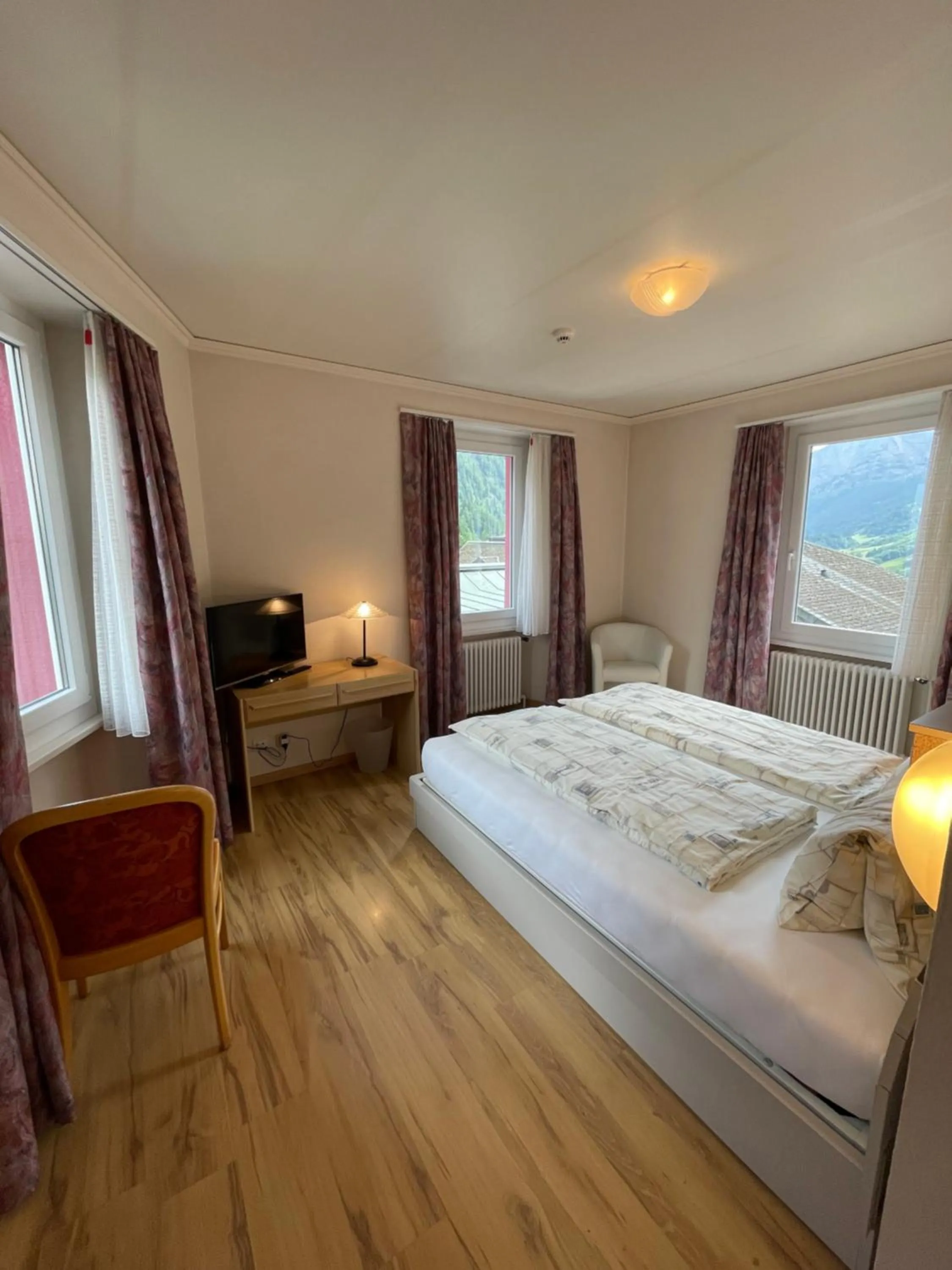 Bed in Weisses Rössli