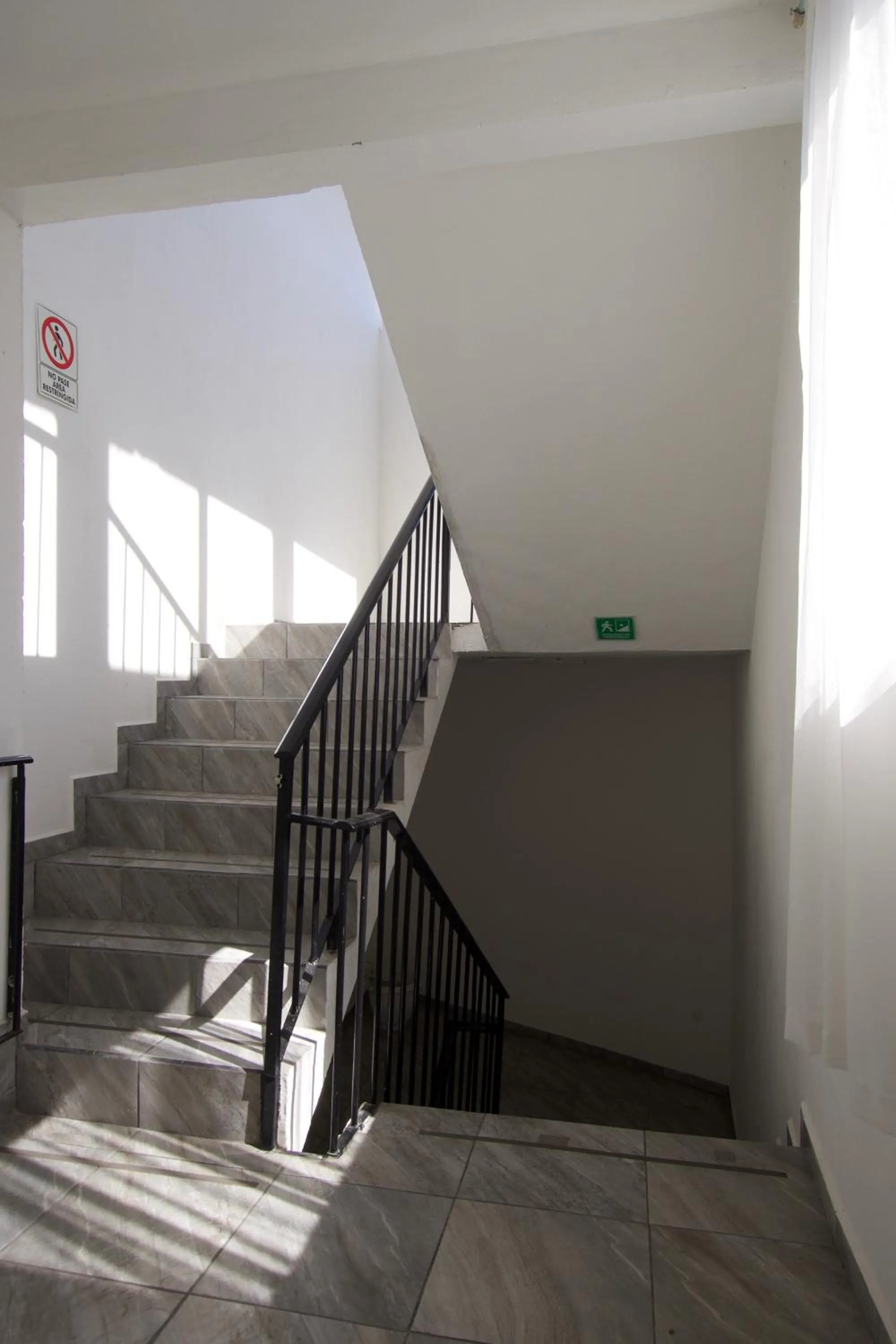 acessibility in Hotel Villa 12 TX