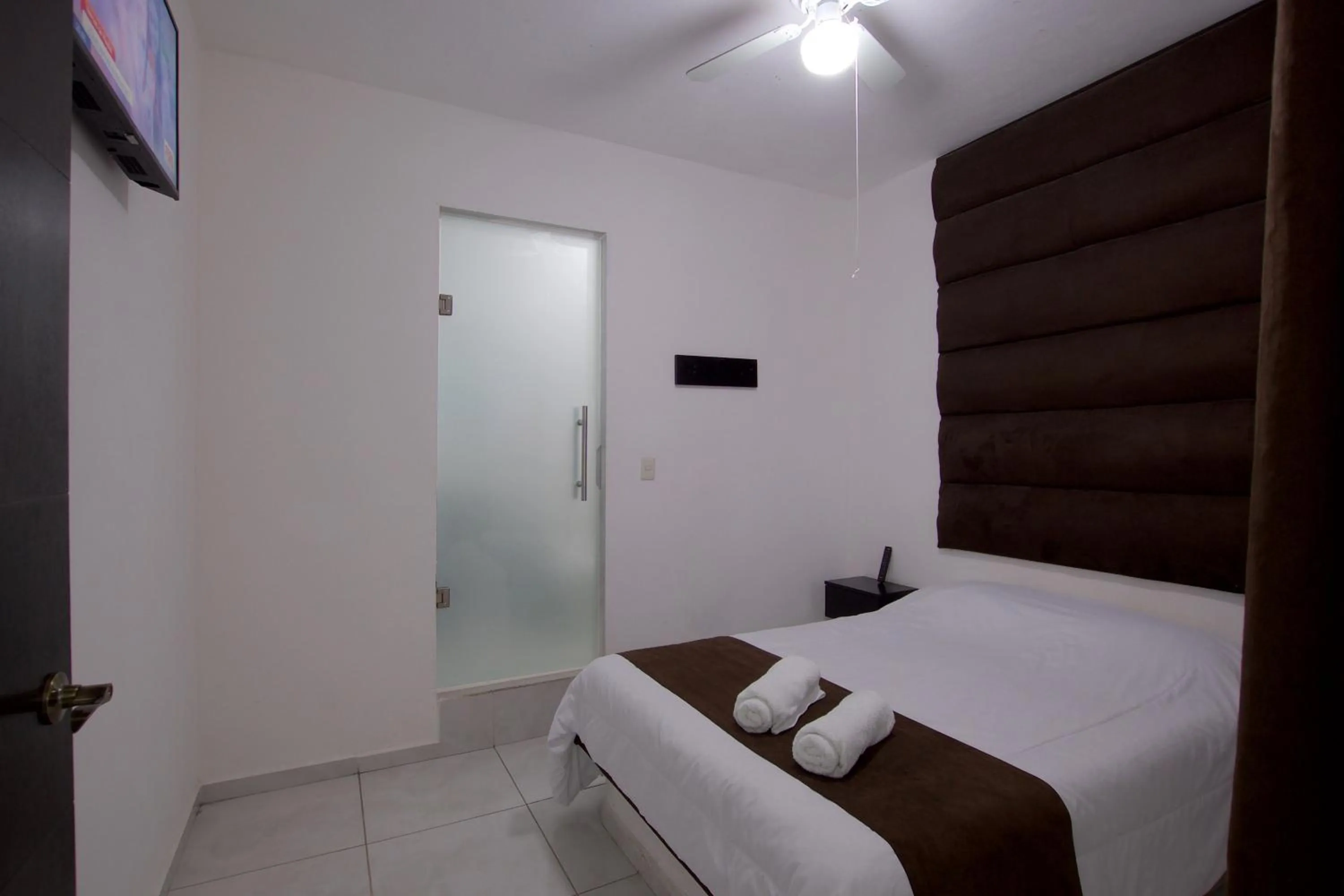 Bedroom, Bed in Hotel Villa 12 TX