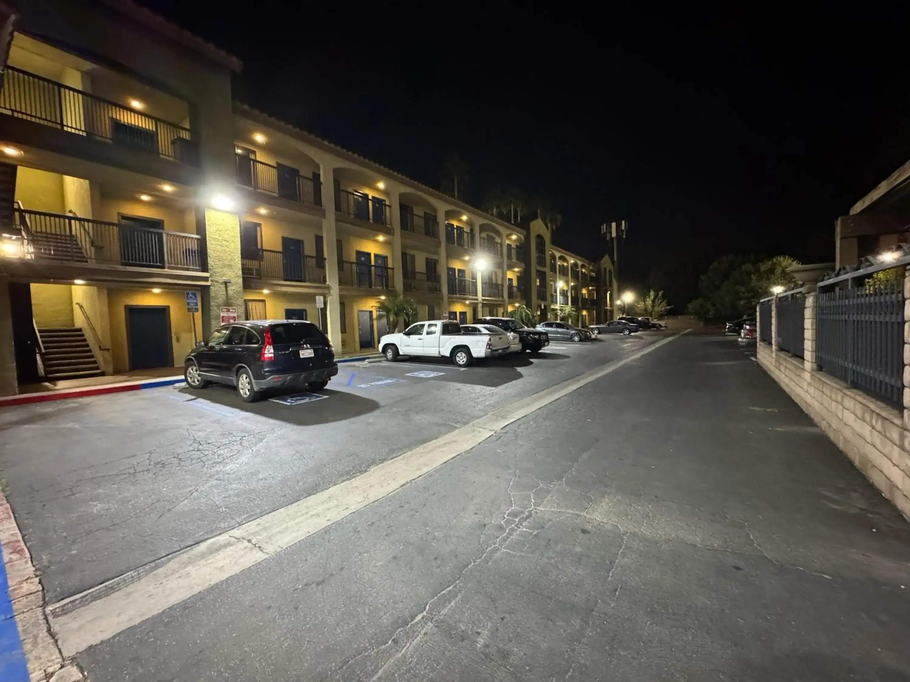 Property building in Five Star Inn Property building in Five Star Inn