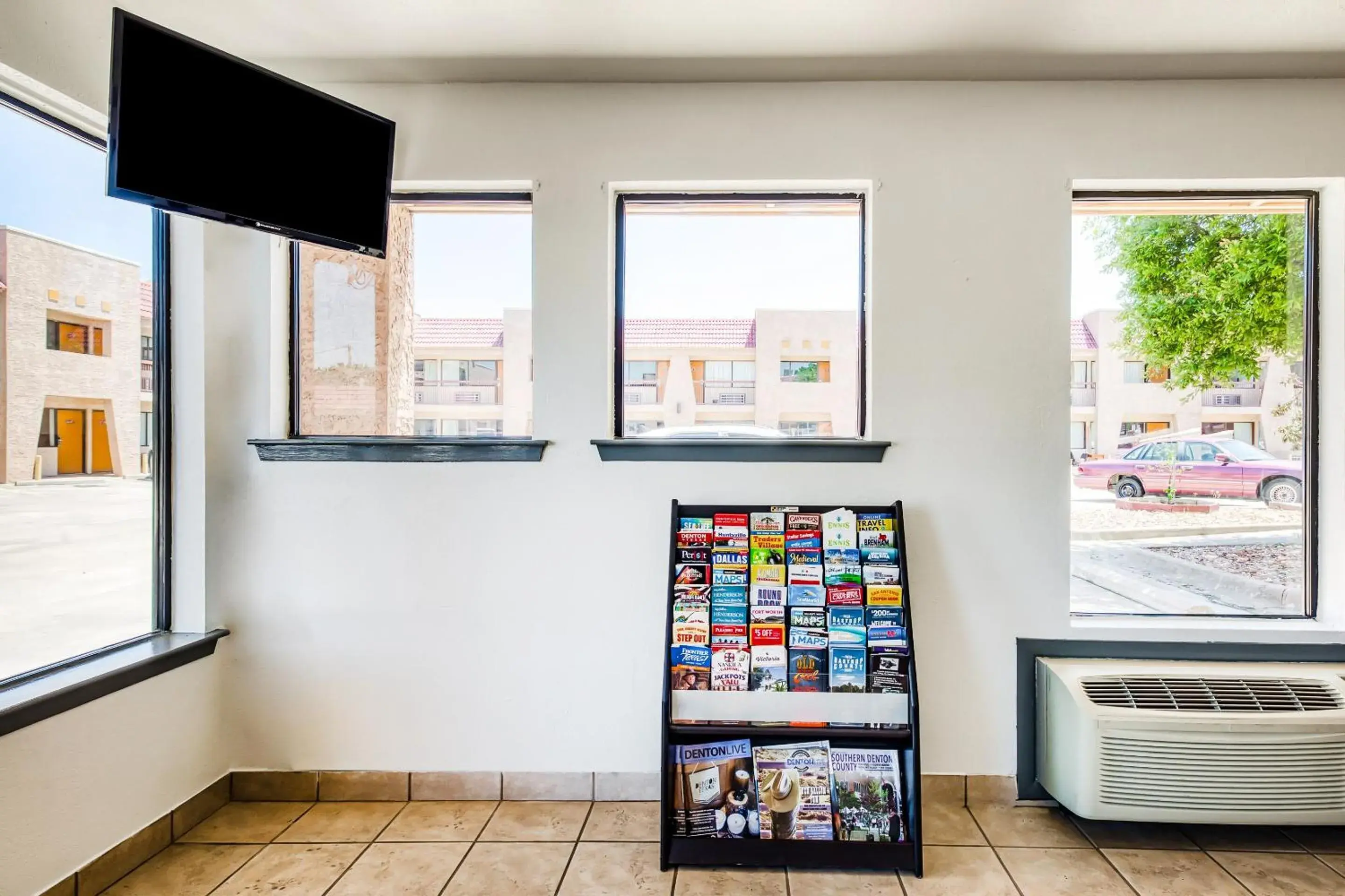 Lobby or reception in OYO Hotel Groesbeck Lobby or reception in OYO Hotel Groesbeck