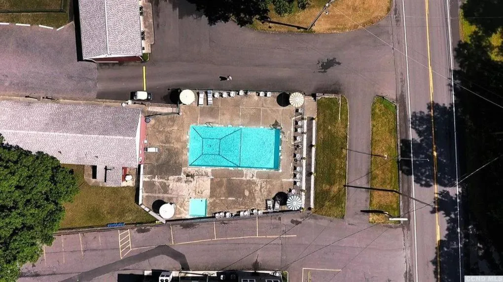 Bird's eye view in Red Ranch Inn