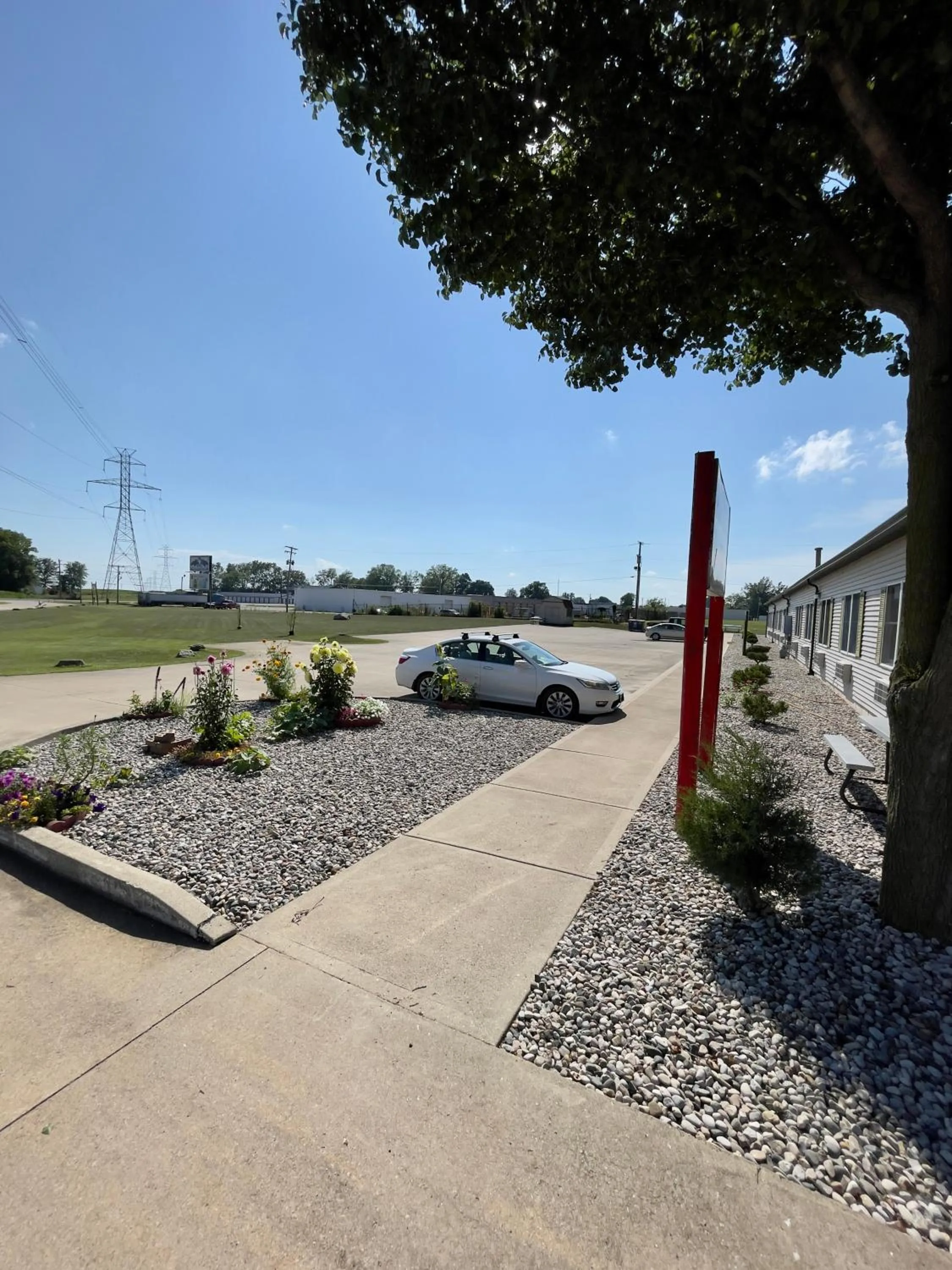 Parking in Attica Inn