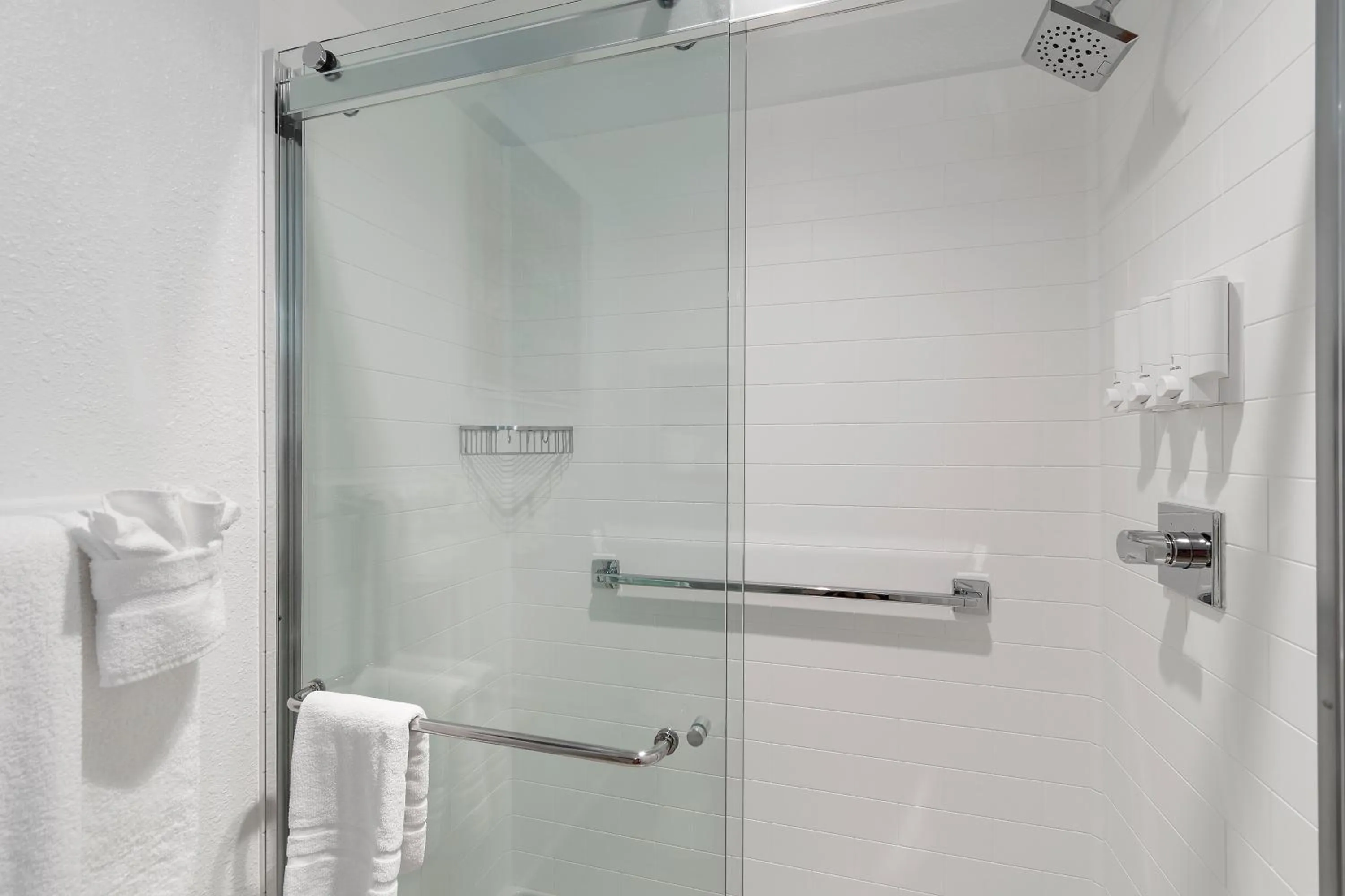 Shower in Ocean Isle Inn