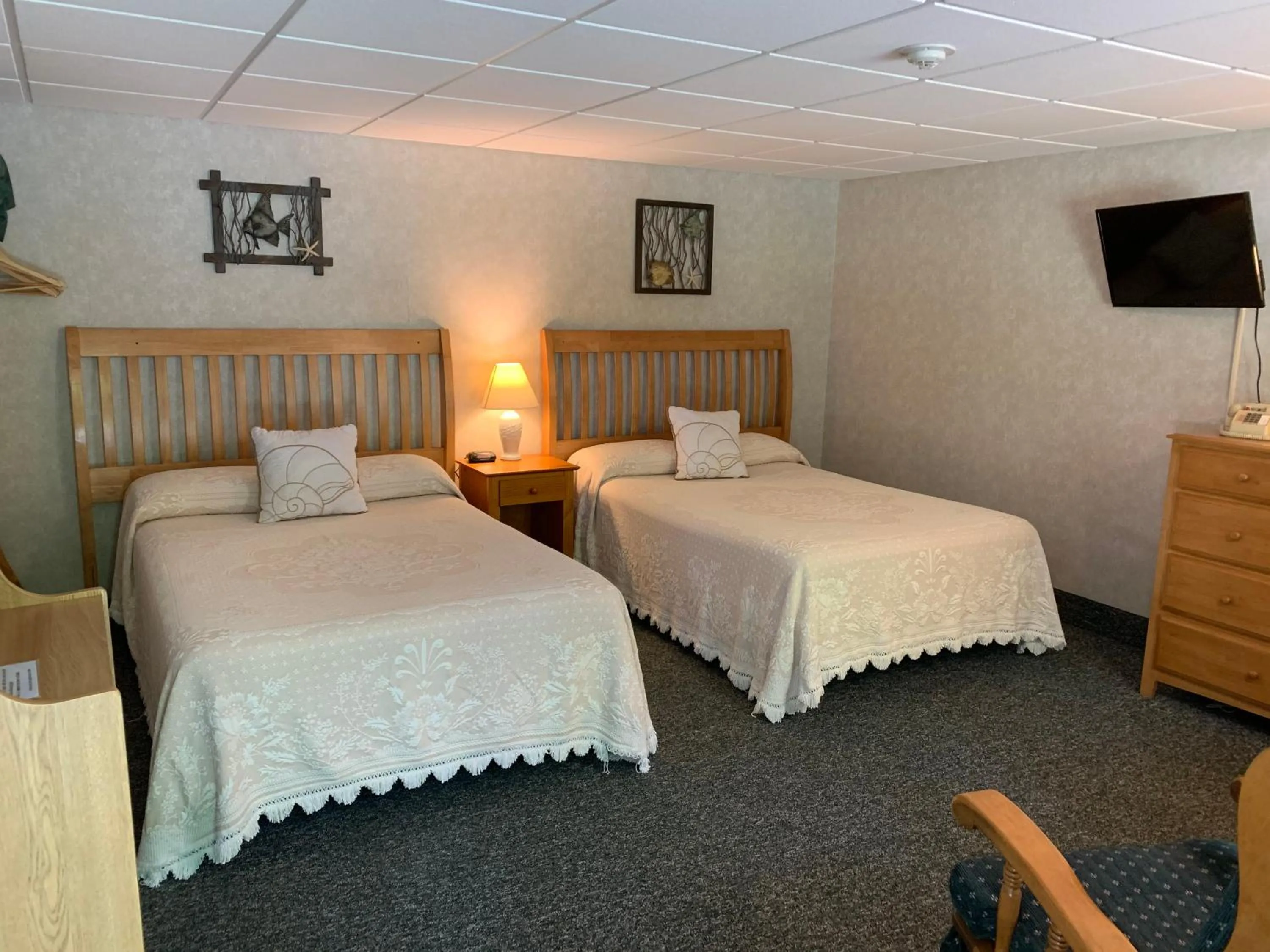 Bed in Towne Lyne Motel