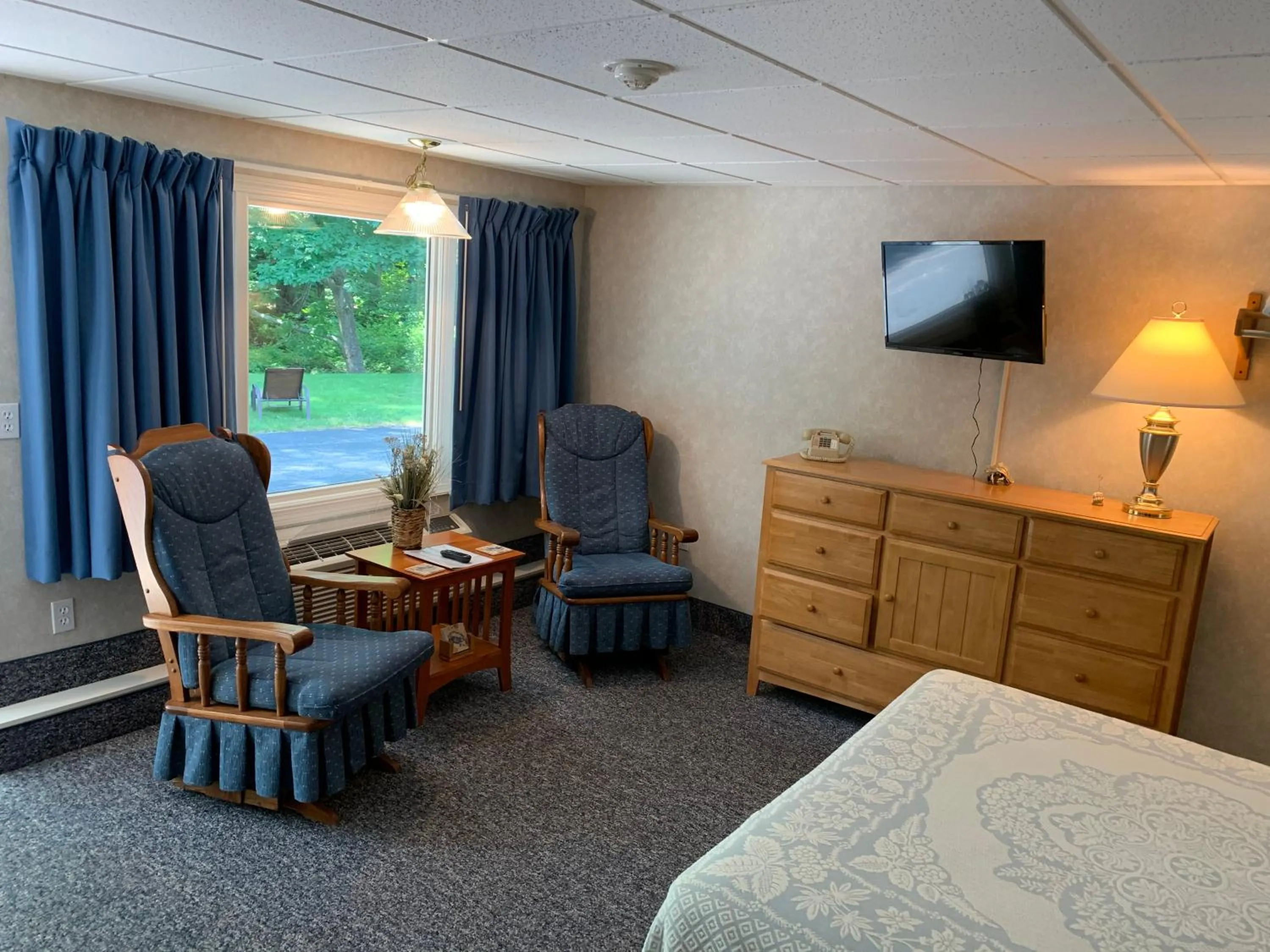 Bed in Towne Lyne Motel