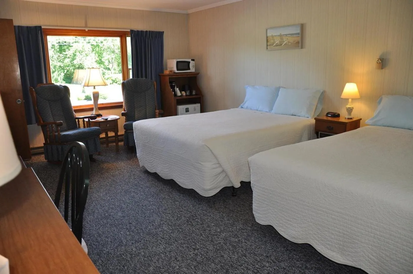 Bed in Towne Lyne Motel