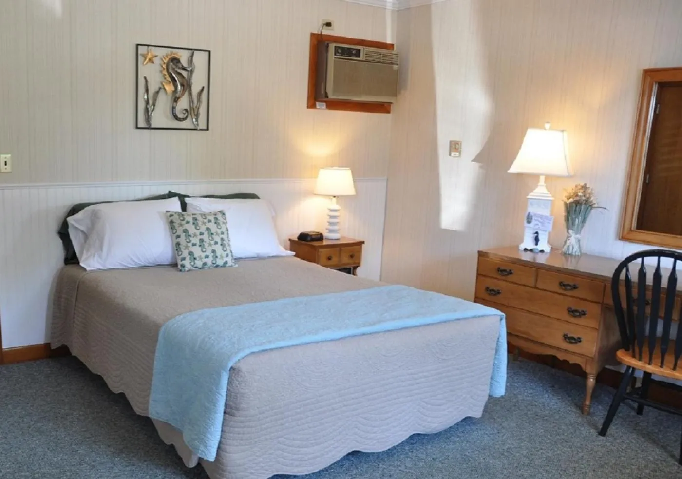 Photo of the whole room, Bed in Towne Lyne Motel