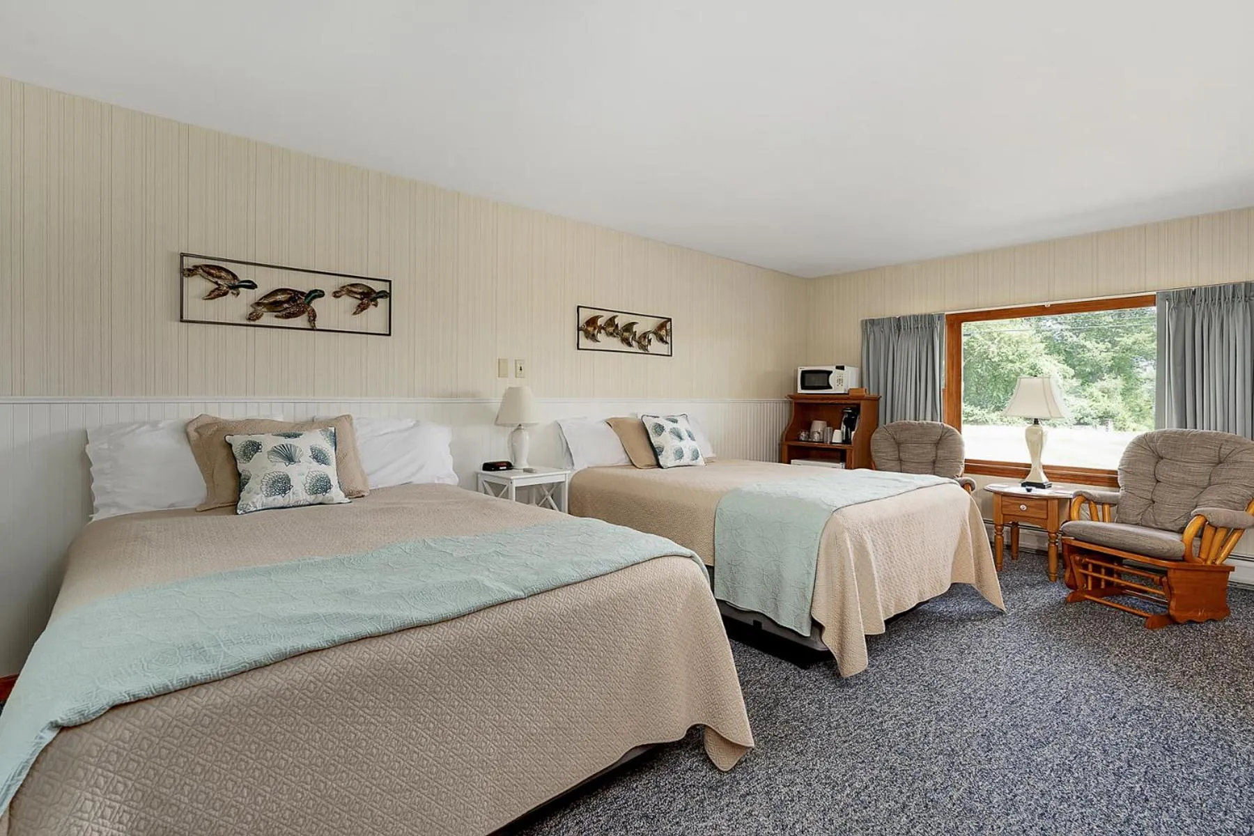 Bed in Towne Lyne Motel