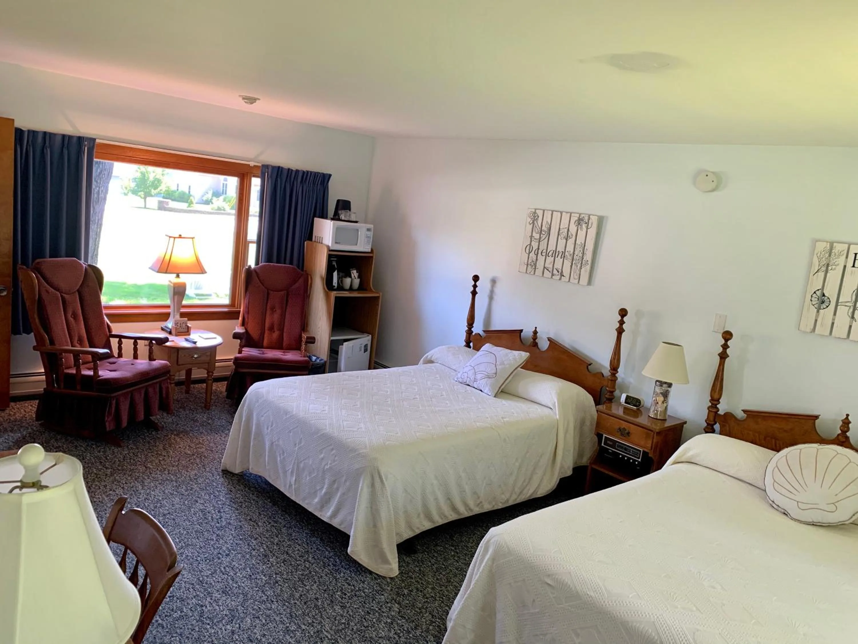 Bed in Towne Lyne Motel