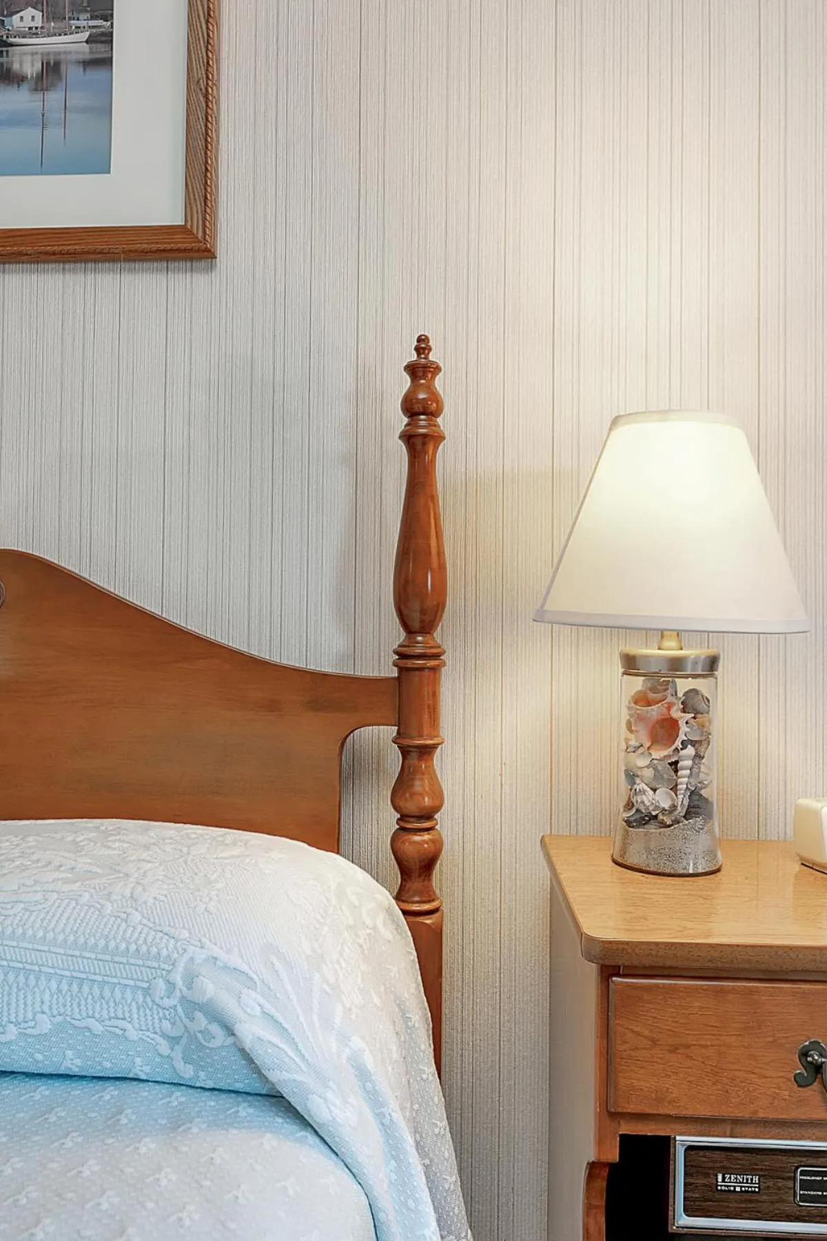 Bed in Towne Lyne Motel