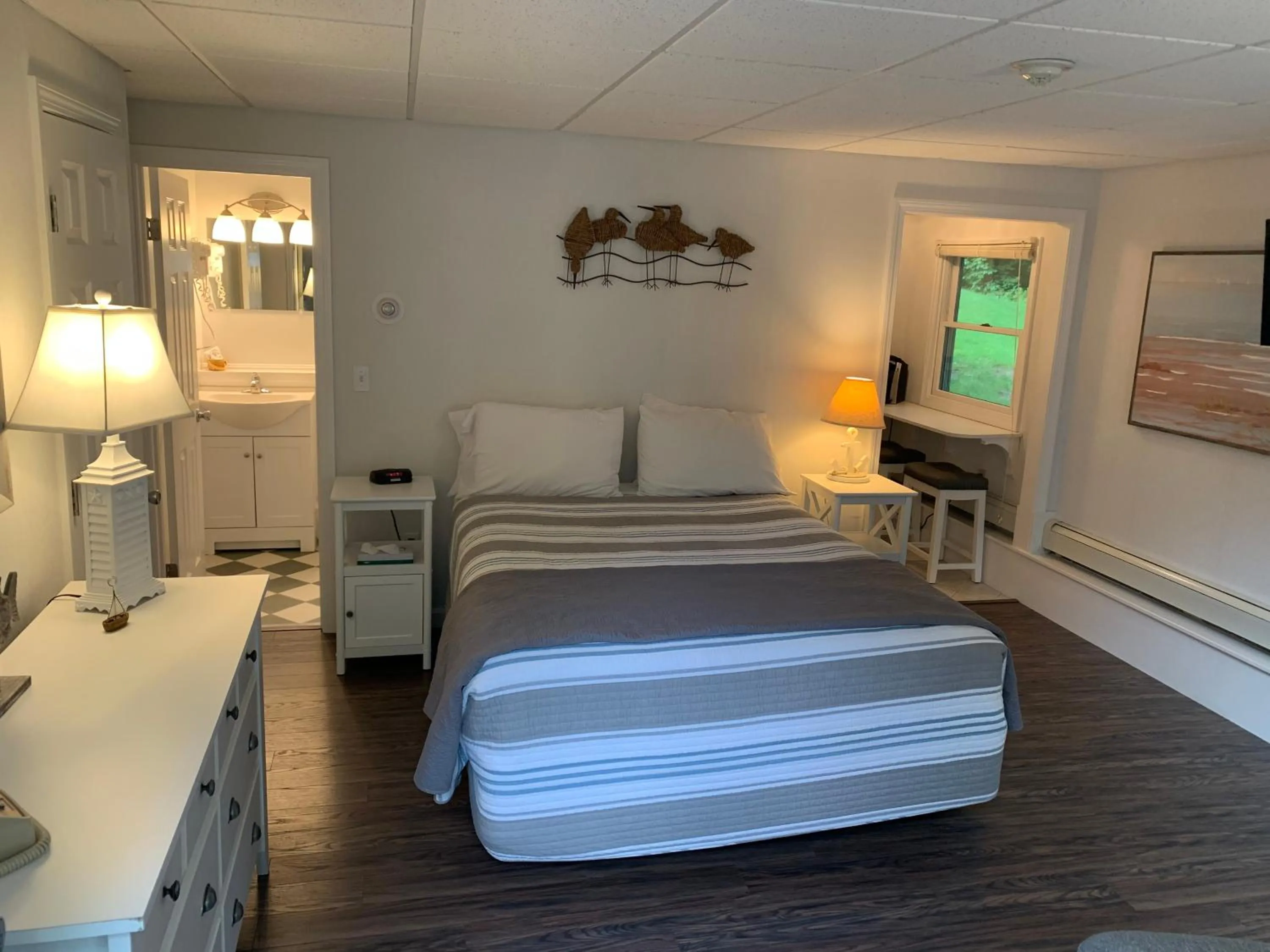 Bed in Towne Lyne Motel