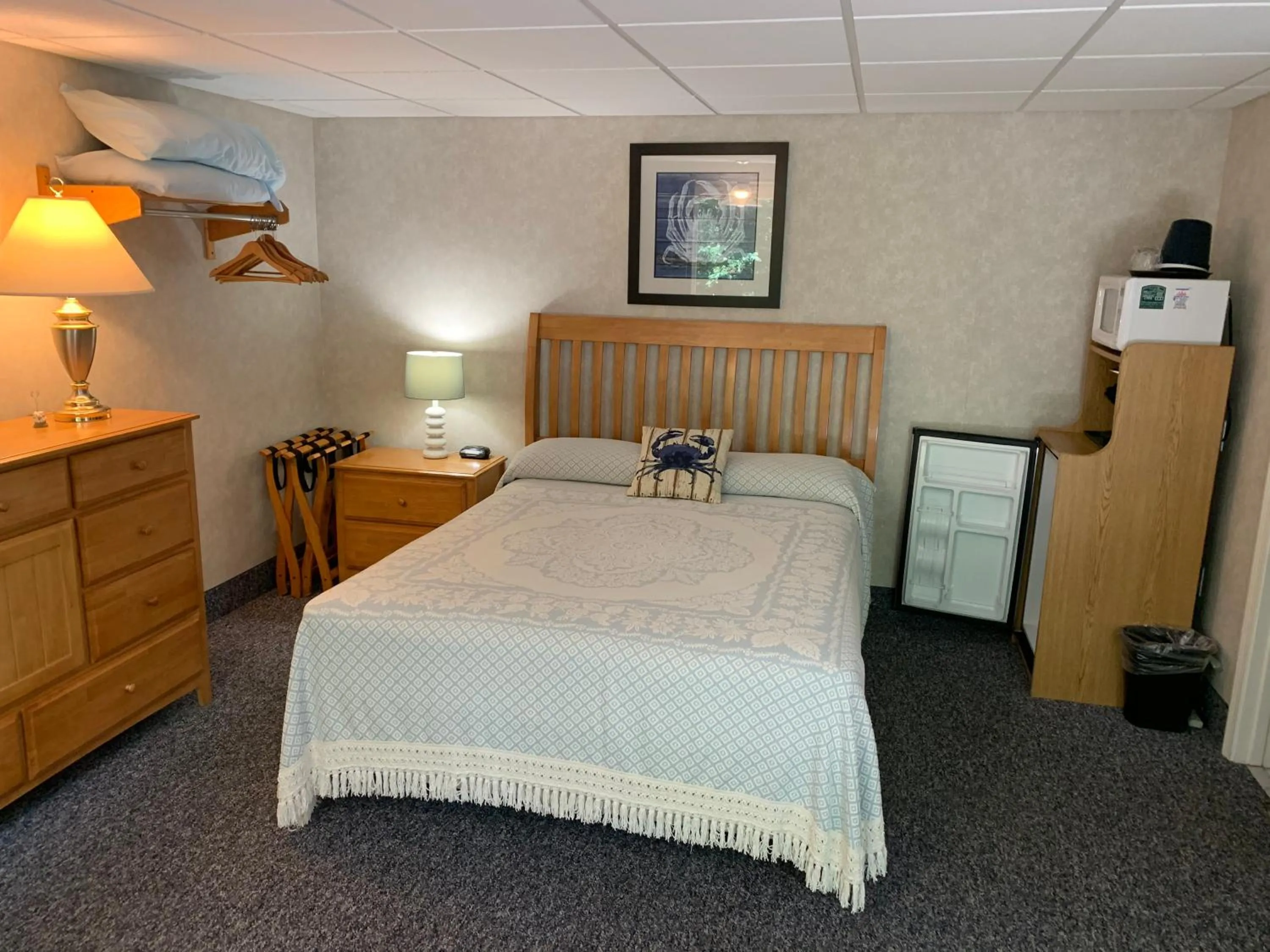 Bed in Towne Lyne Motel