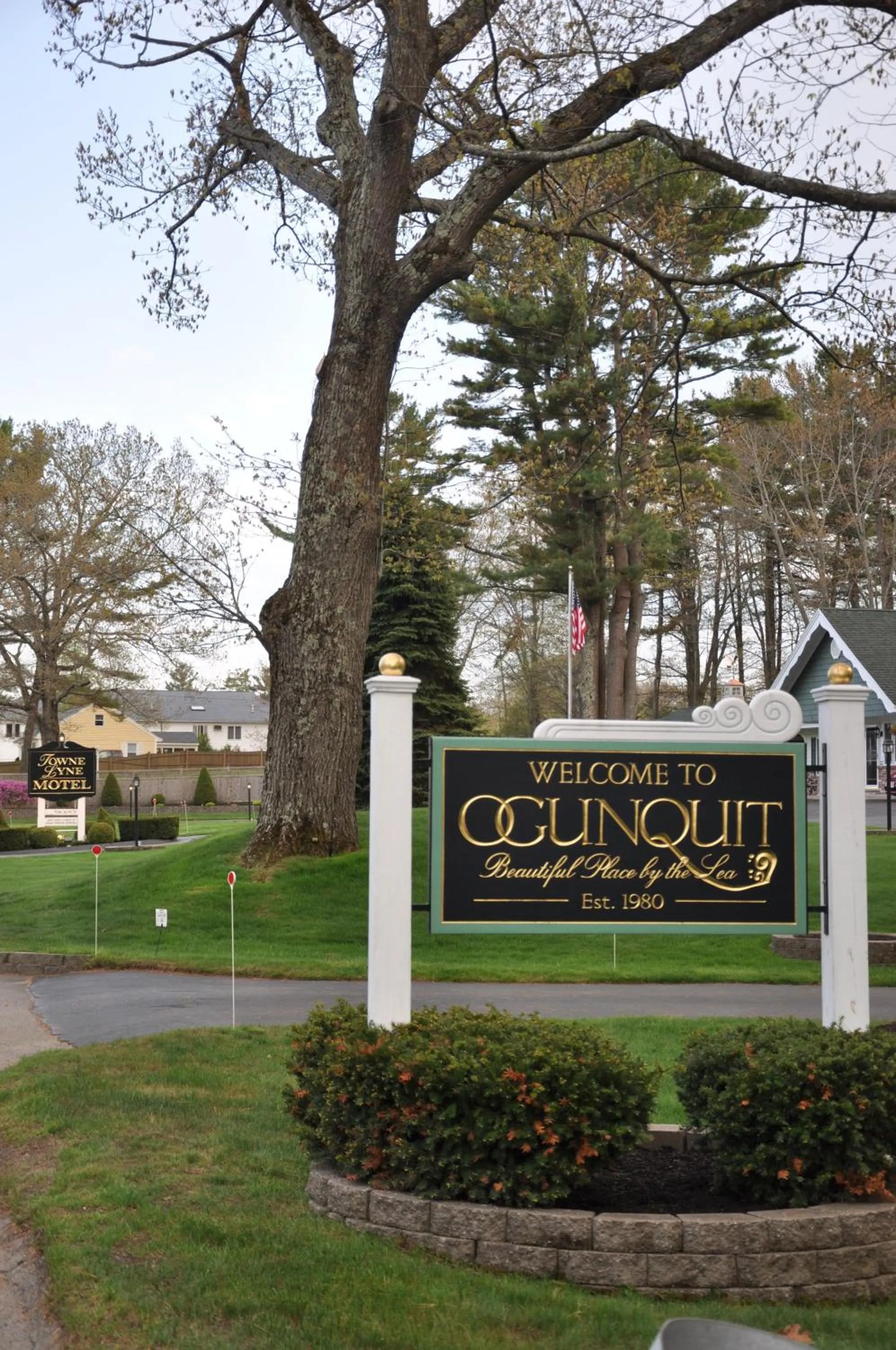 Street view in Towne Lyne Motel