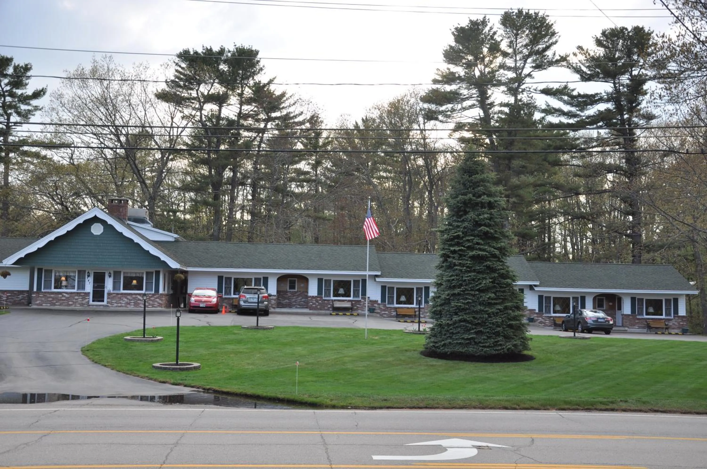 Street view in Towne Lyne Motel