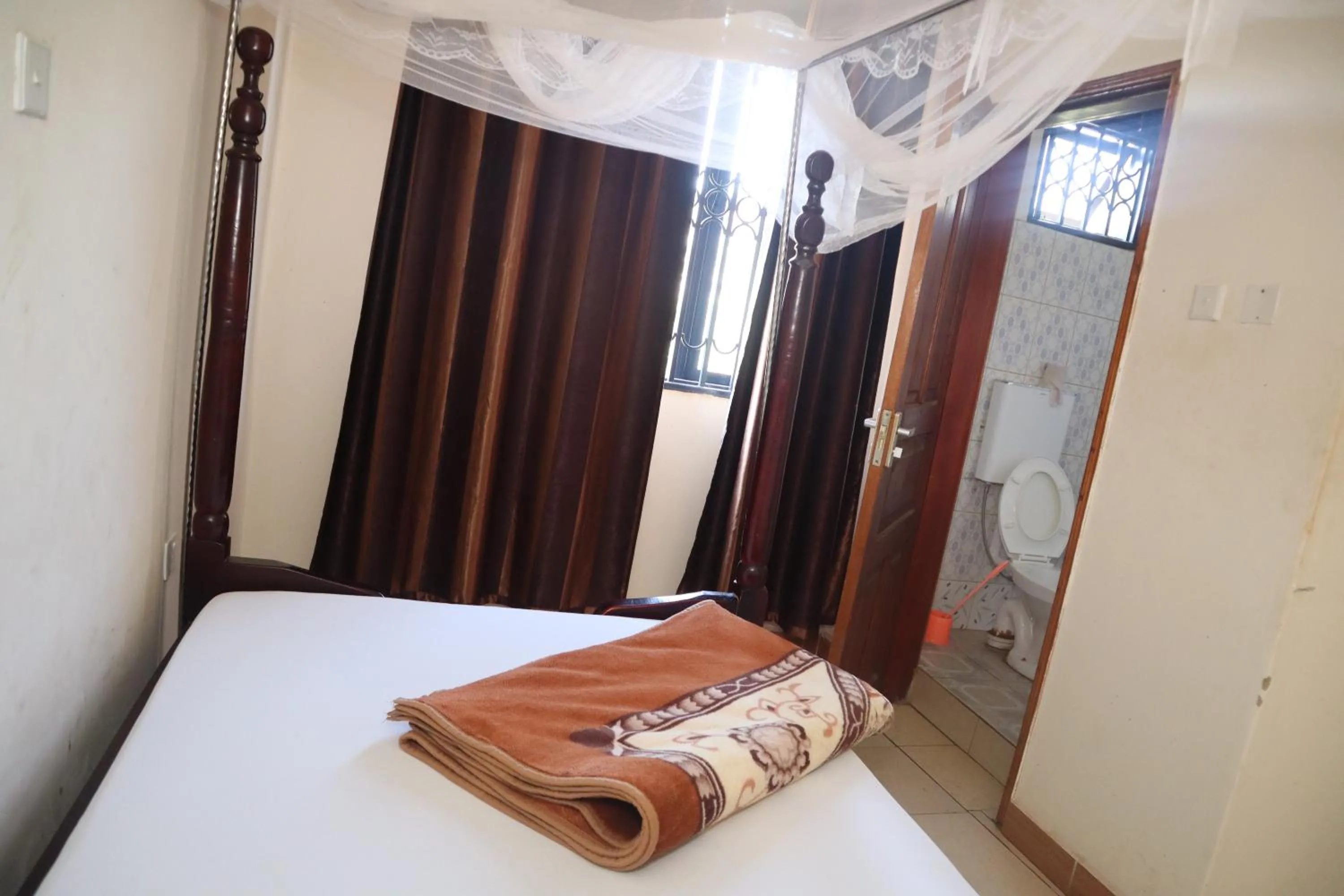 Bed in Namulanda Motel